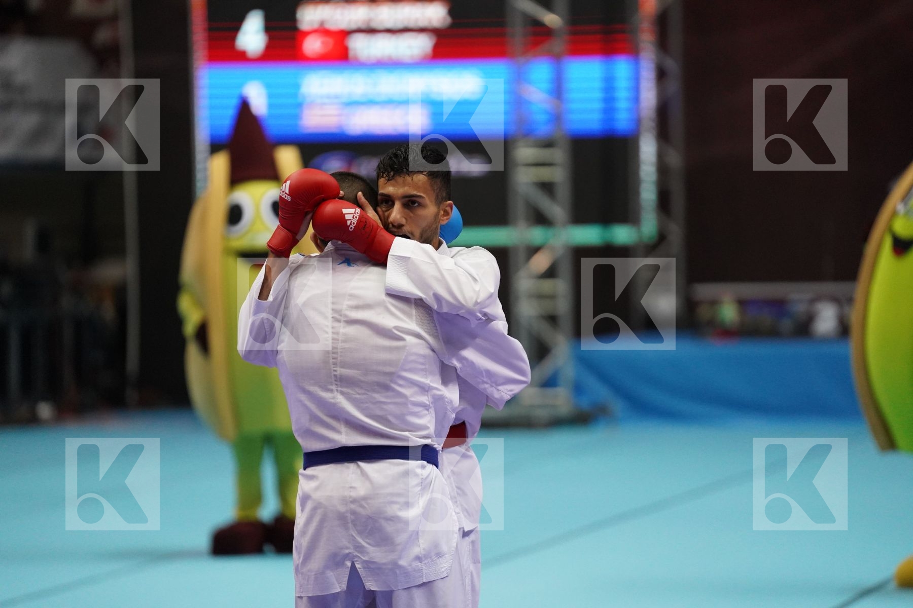 Kumite final bout featuring UYGUR BURAK & XENOS DIONYSIOS