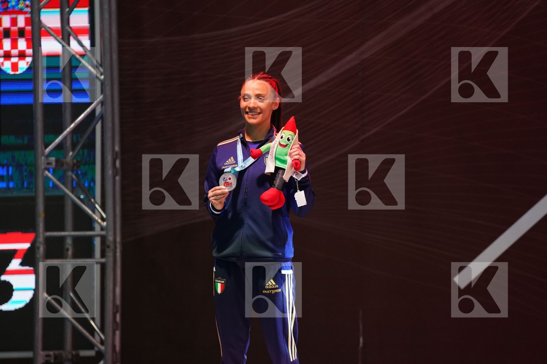 Podium featuring PERFETTO ERMINIA