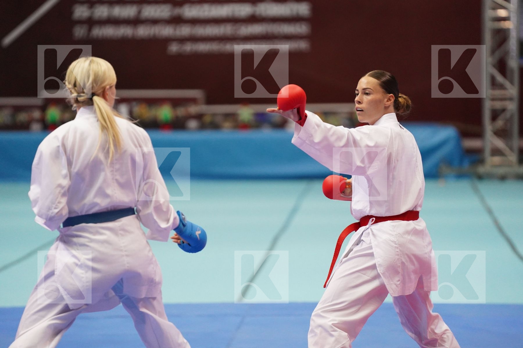 Kumite bronze bout featuring SEROGINA ANITA & SNEL LYNN