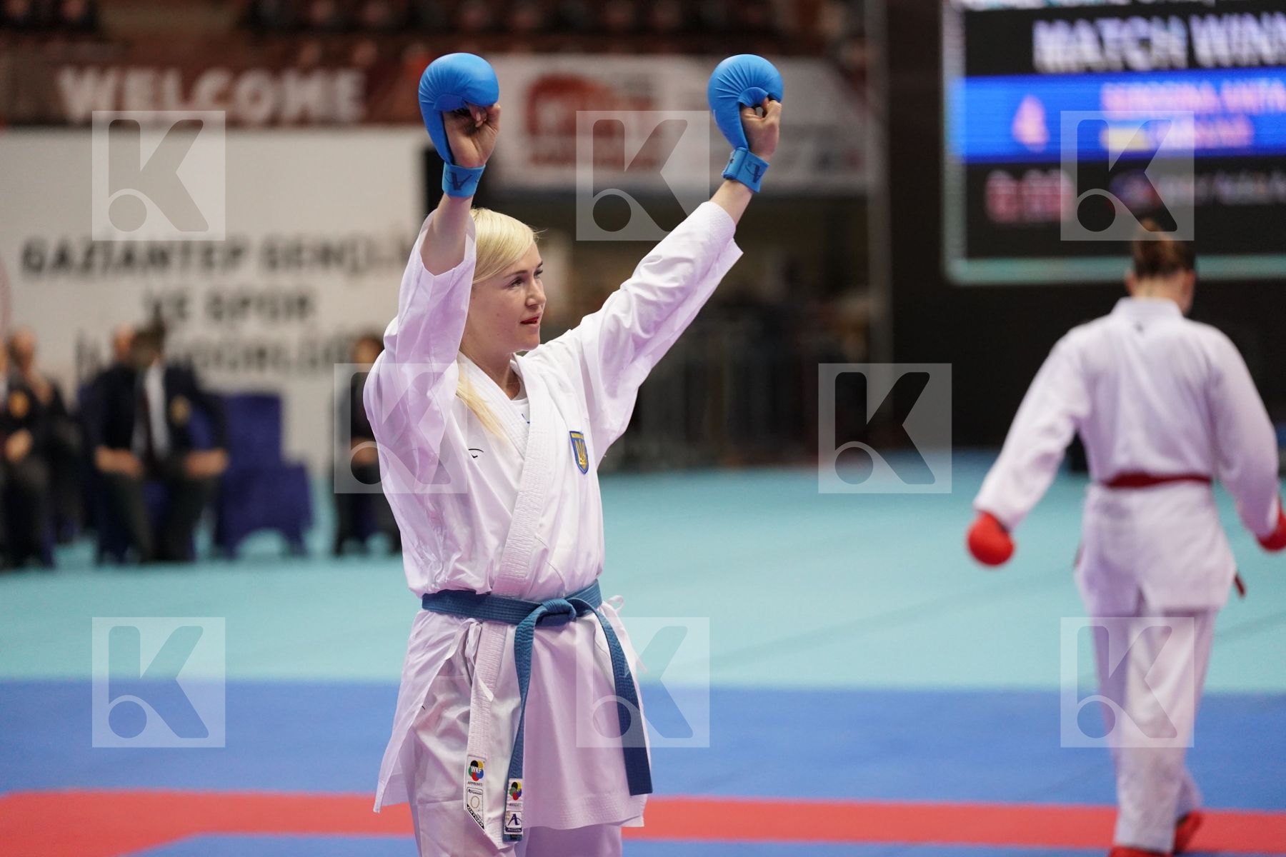 Kumite bronze bout featuring SEROGINA ANITA & SNEL LYNN