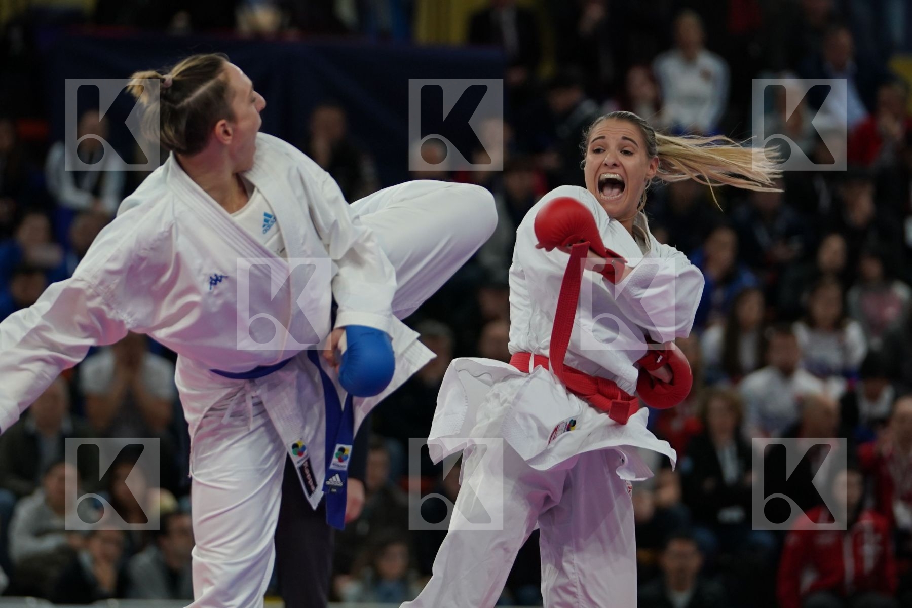 BUCHINGER ALISA (AUSTRIA) vs SEMERARO SILVIA (ITALY) in Senior Kumite -68 Kg - Bronze bout