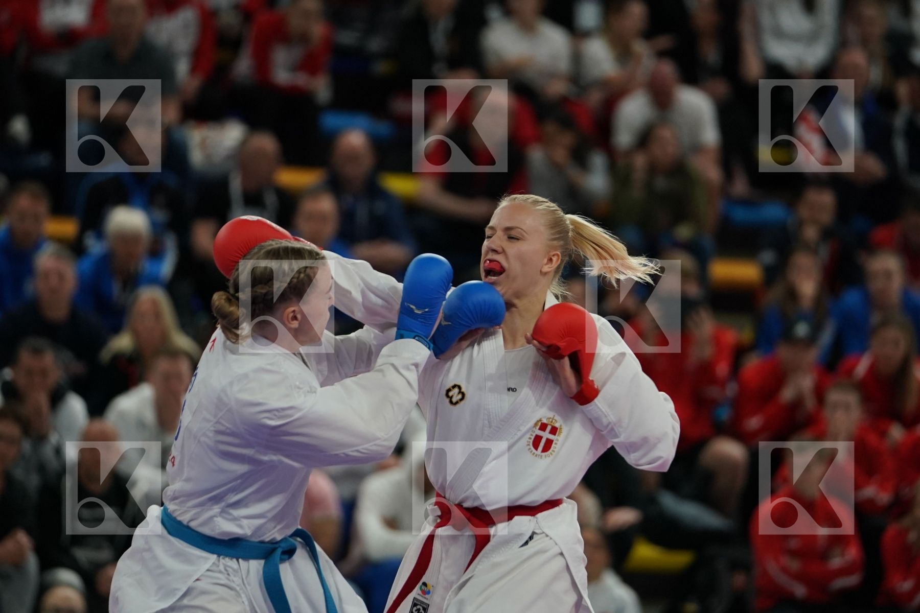 PEDERSEN KATRINE (DENMARK) vs WOLD SHERILYN (NEDERLANDS) in Senior Kumite -68 Kg - Bronze bout