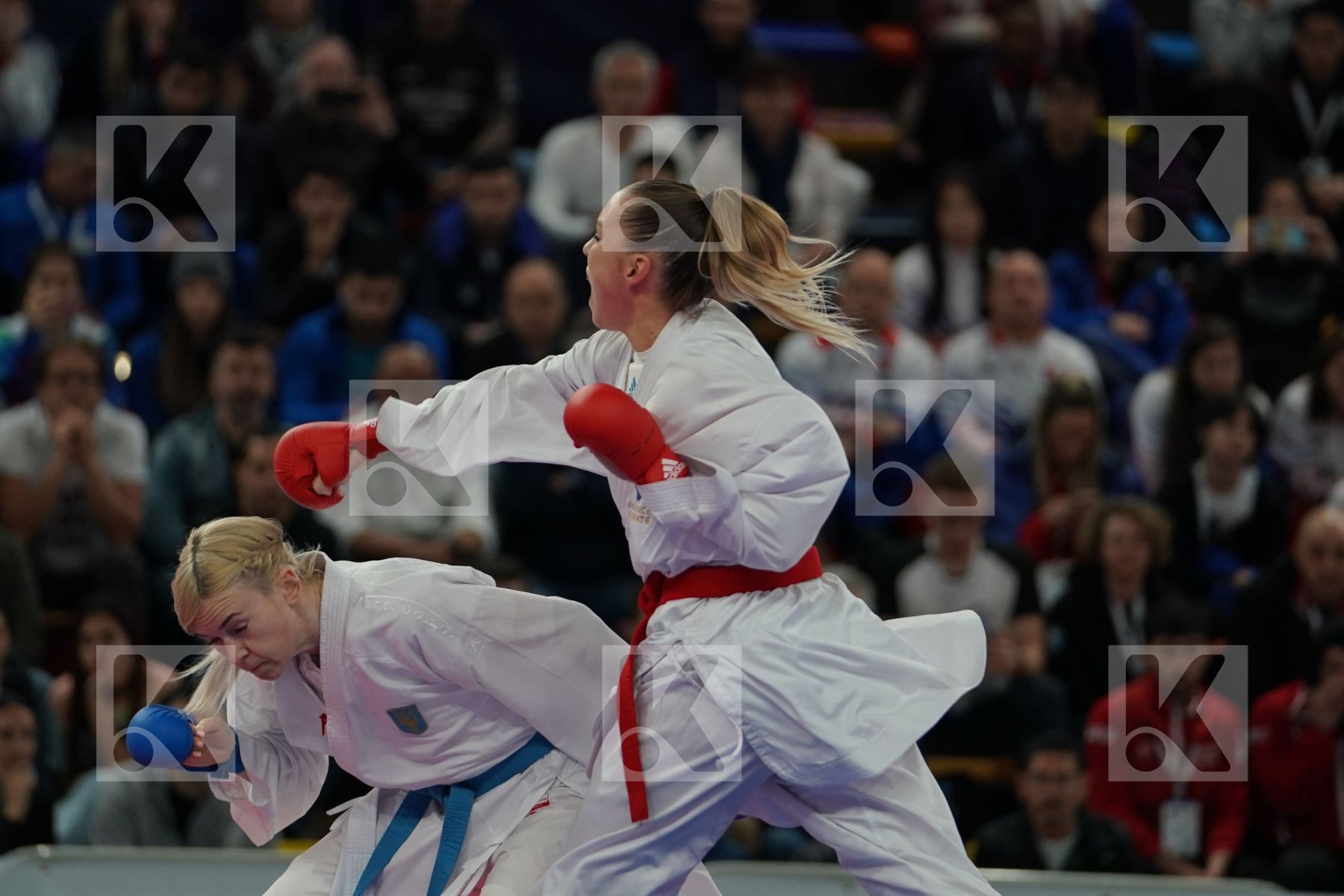 PHILIPPE GWENDOLINE (FRANCE) vs SEROGINA ANITA (UKRAINE) in Senior Kumite -61 Kg - Bronze bout