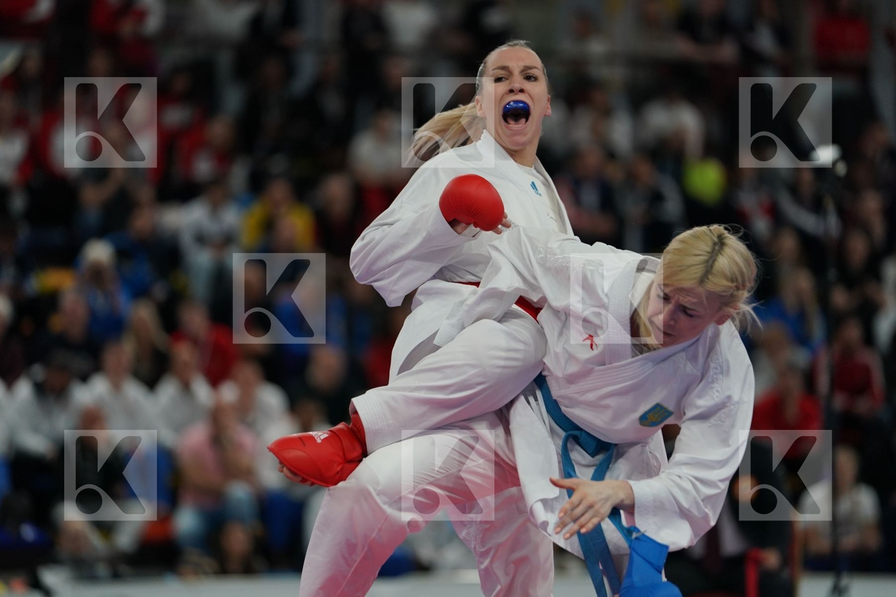 PHILIPPE GWENDOLINE (FRANCE) vs SEROGINA ANITA (UKRAINE) in Senior Kumite -61 Kg - Bronze bout