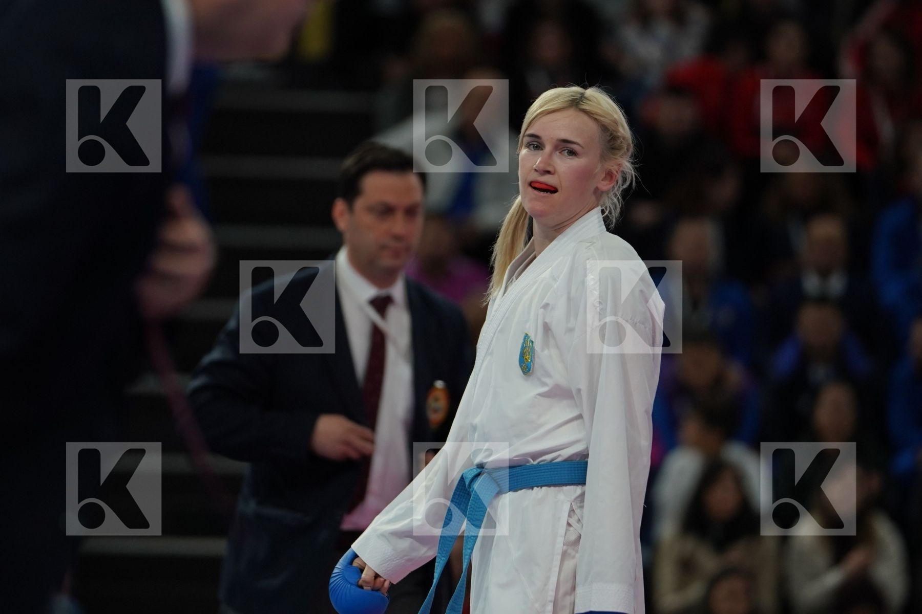 PHILIPPE GWENDOLINE (FRANCE) vs SEROGINA ANITA (UKRAINE) in Senior Kumite -61 Kg - Bronze bout