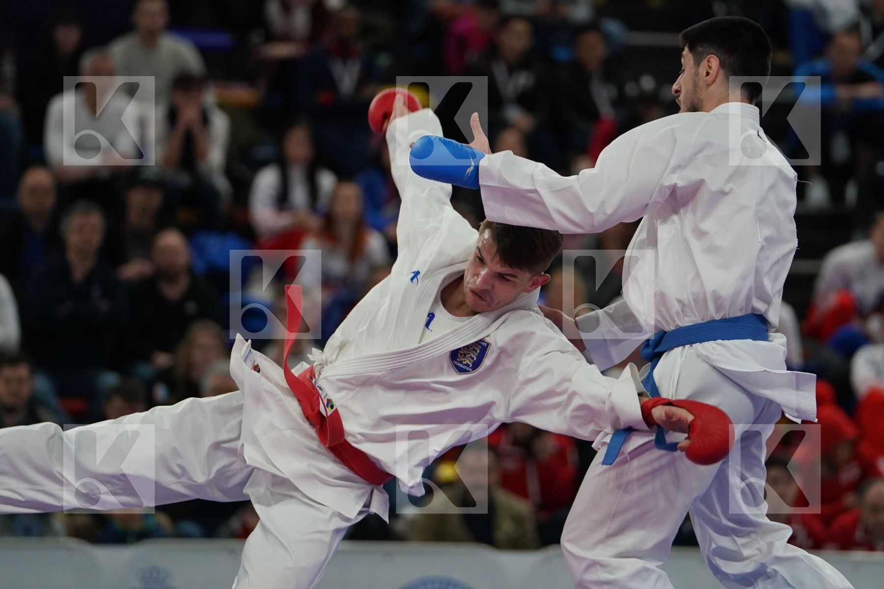 KELLAWAY JOE (ENGLAND) vs ELTEMUR ERMAN (TURKEY) in Senior Kumite -75 Kg - Bronze bout