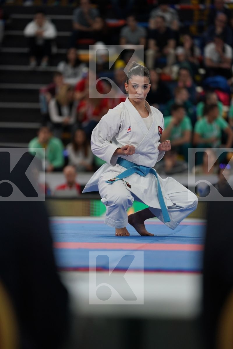 ELTEMUR DILARA (TURKEY) in Senior Female Kata - Bronze bout