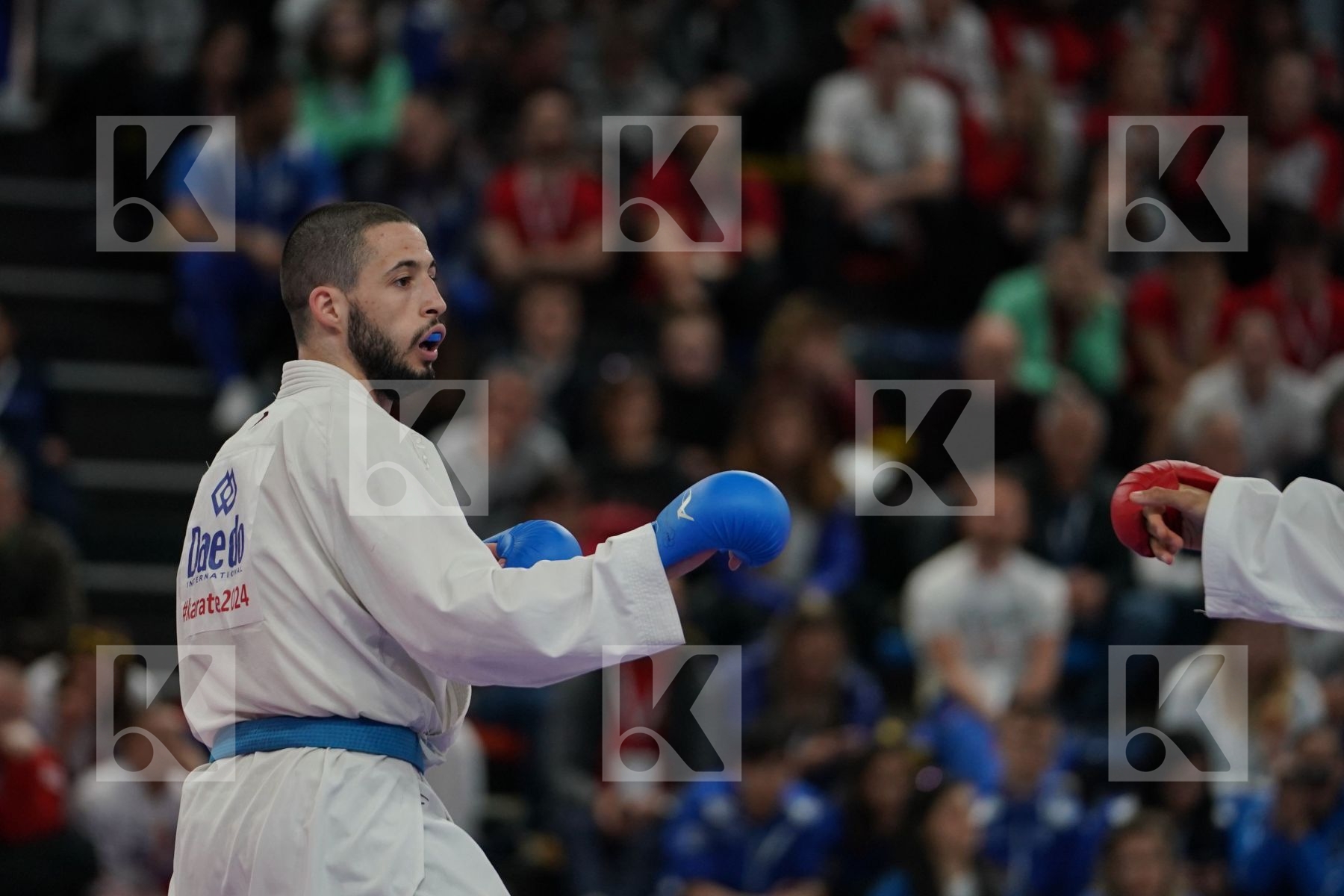 TADISSI YVES MARTIAL (HUNGARIA) vs JOKSIC STEFAN (SERBIA) in Senior Kumite -67 Kg - Bronze bout