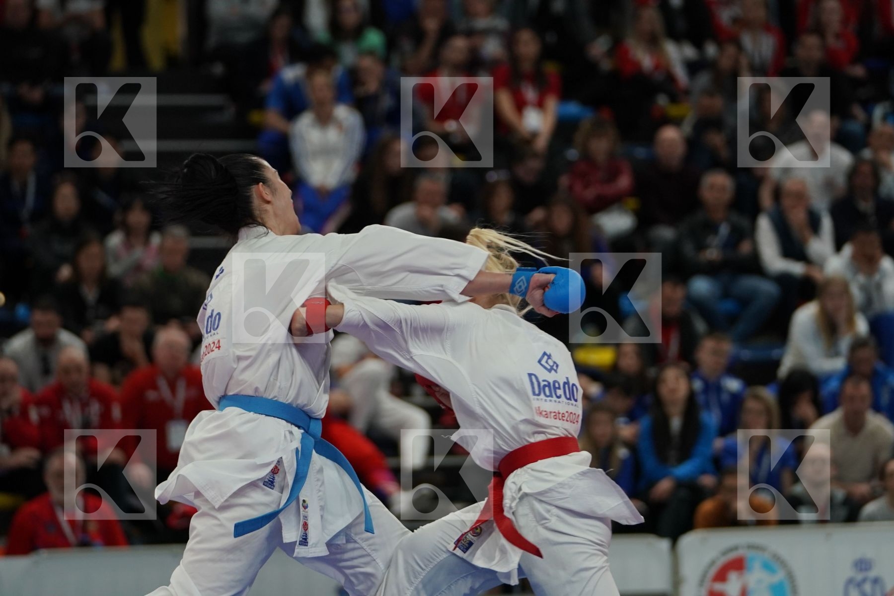 GERMANY vs ITALY in Senior Team Female Kumite - Bronze bout