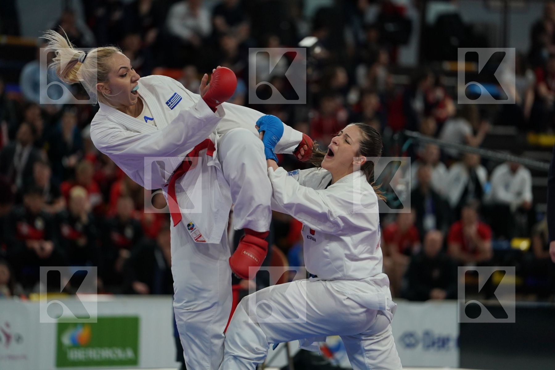 CHATZILIADOU ELENI (GREECE) vs PALACIO GONZALEZ LAURA (SPAIN) in Senior Kumite 68+ Kg - Final bout