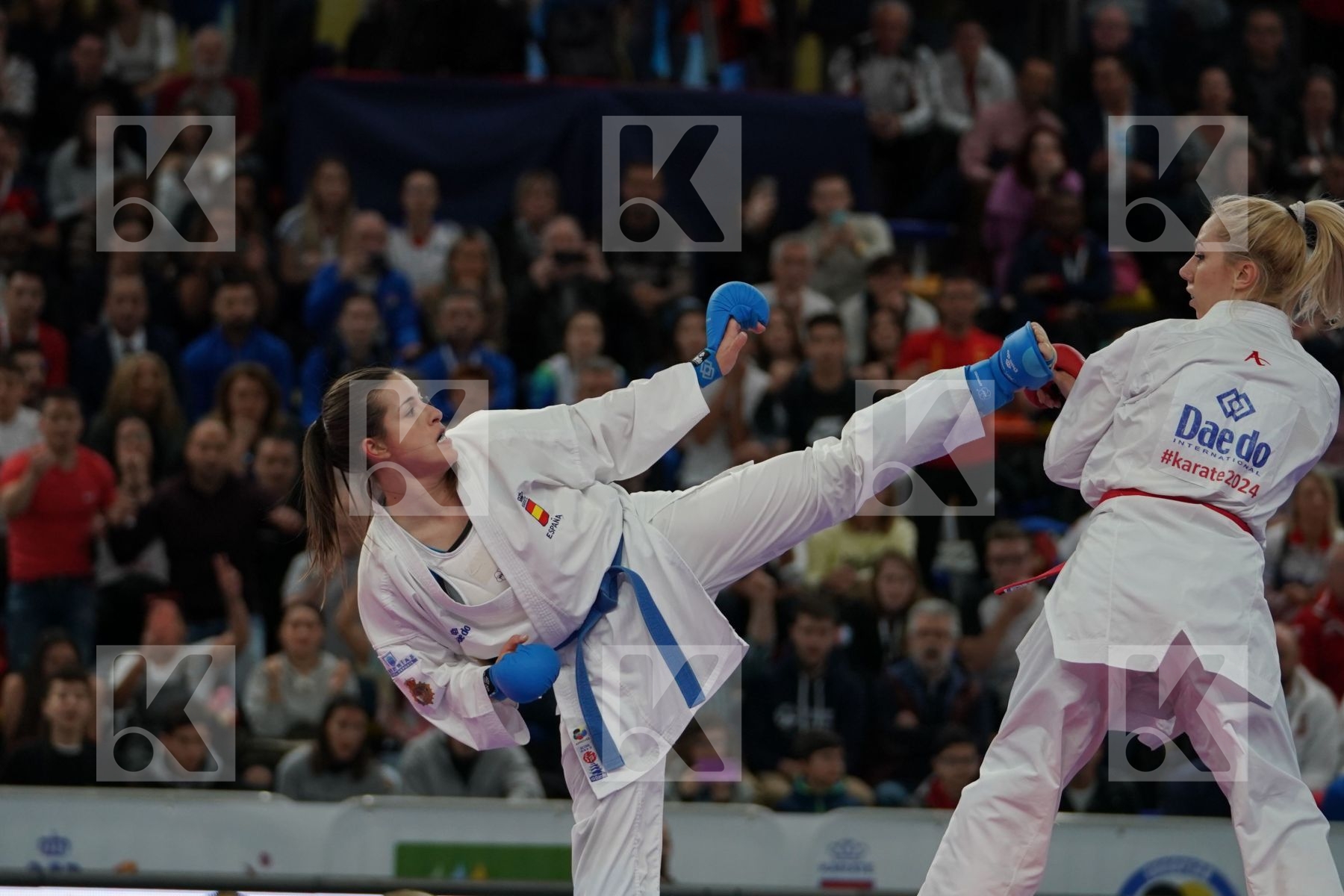 CHATZILIADOU ELENI (GREECE) vs PALACIO GONZALEZ LAURA (SPAIN) in Senior Kumite 68+ Kg - Final bout