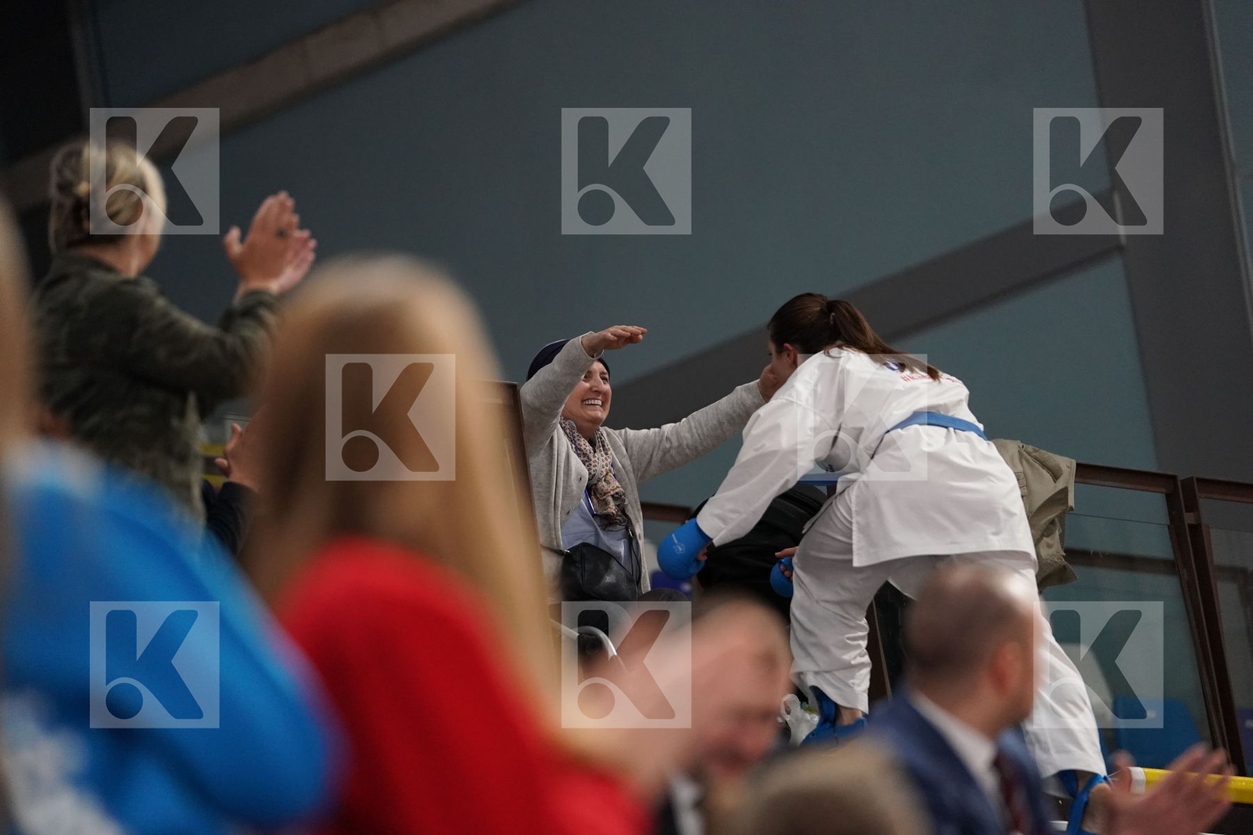 CHATZILIADOU ELENI (GREECE) vs PALACIO GONZALEZ LAURA (SPAIN) in Senior Kumite 68+ Kg - Final bout