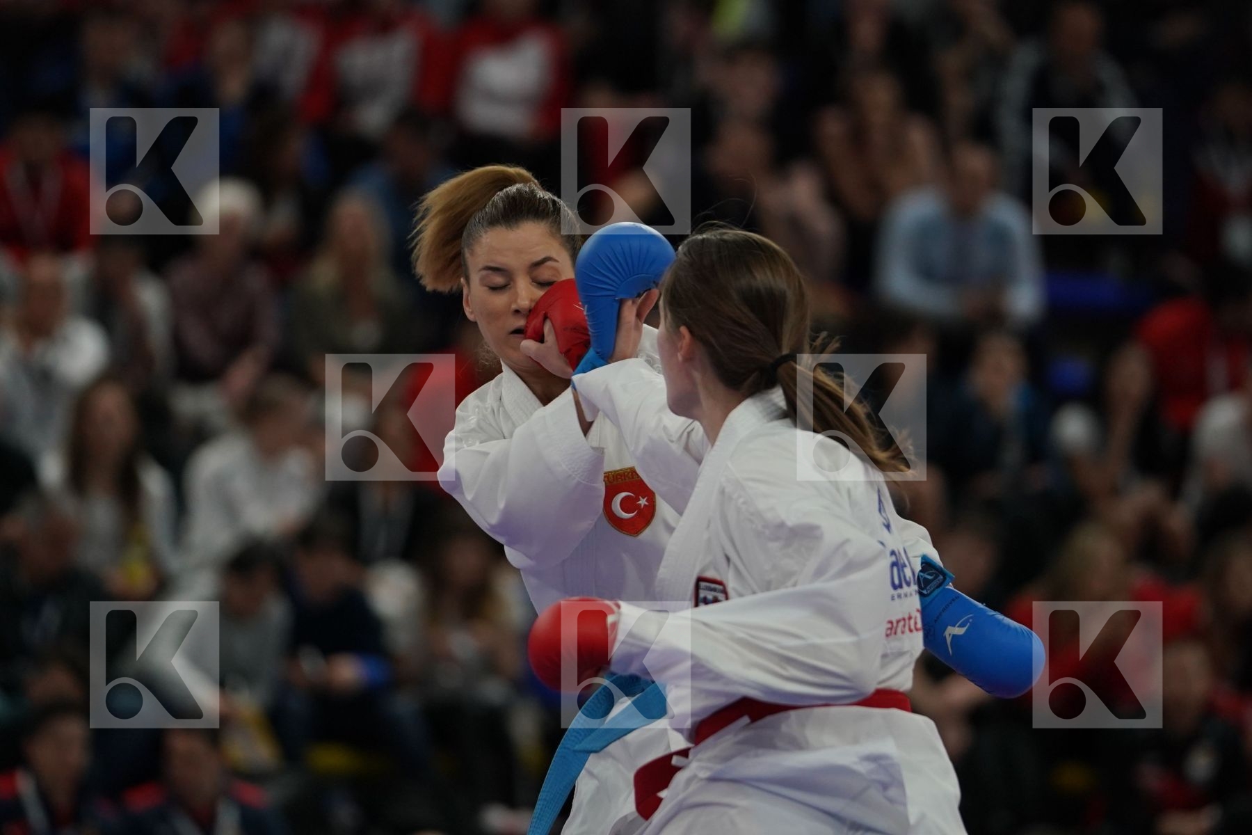 WARLING JENNIFER (LUXEMBOURG) vs YAKAN TUBA (TURKEY) in Senior Kumite -55 Kg - Final bout