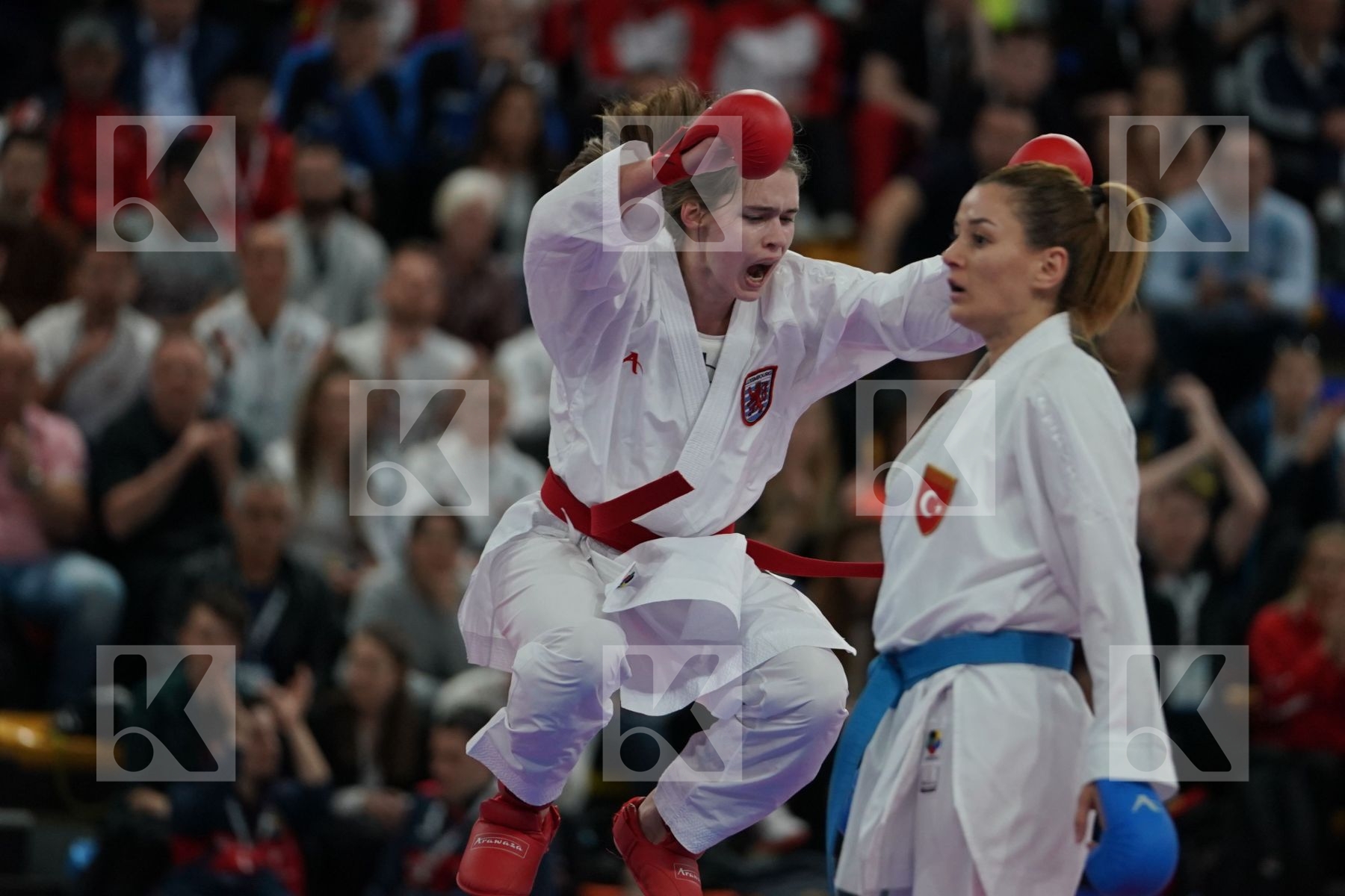 WARLING JENNIFER (LUXEMBOURG) vs YAKAN TUBA (TURKEY) in Senior Kumite -55 Kg - Final bout