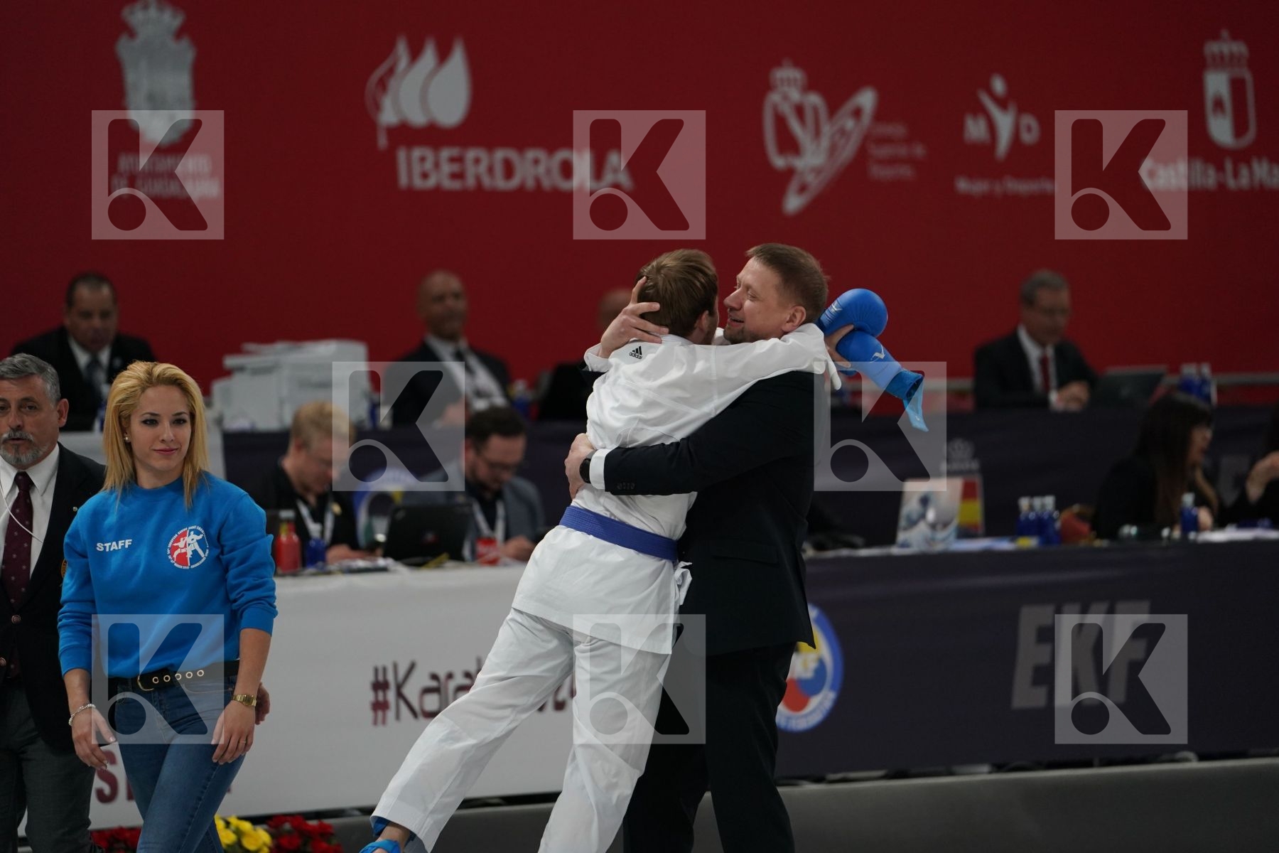 CRESCENZO ANGELO (ITALY) vs PLAKHUTIN EVGENY (RUSSIA) in Senior Kumite -60 Kg - Final bout