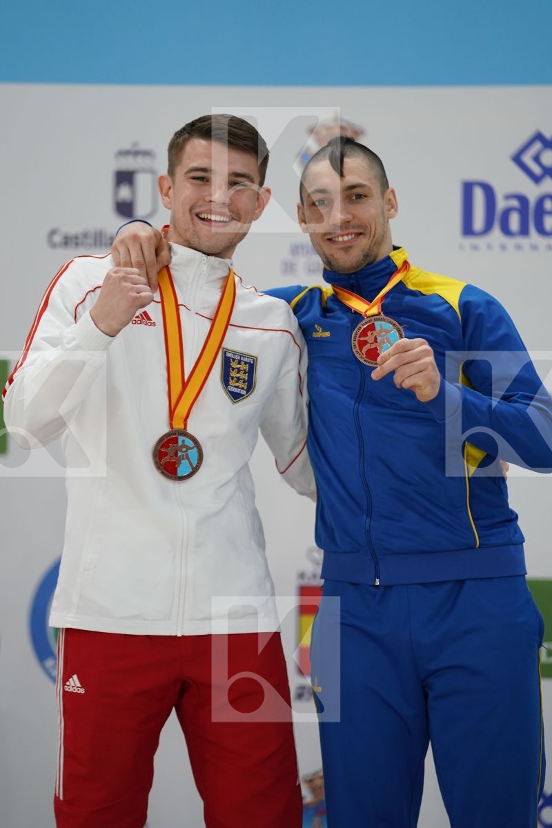 KELLAWAY JOE (ENGLAND), HORUNA STANISLAV (UKRAINE) in Senior Kumite -75 Kg - Podium ceremony