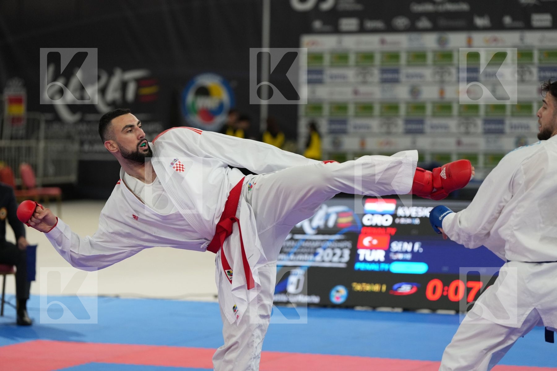 KVESIC ANDJELO (CROATIA) vs SEN FATIH (TURKEY) in Male Kumite 84+ Kg - bronze bout
