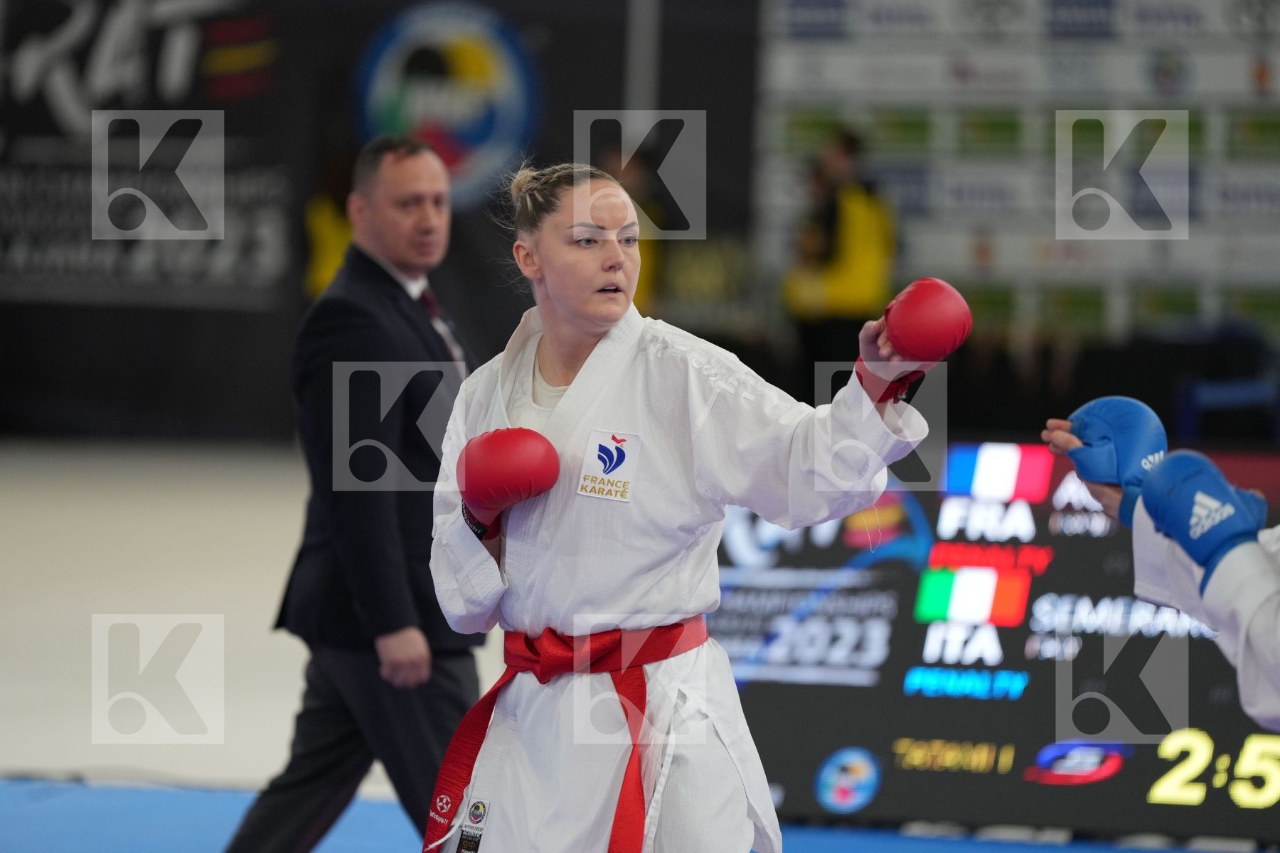 AGIER ALIZEE (FRANCE) vs SEMERARO SILVIA (ITALY) in Female Kumite -68 Kg - bronze bout