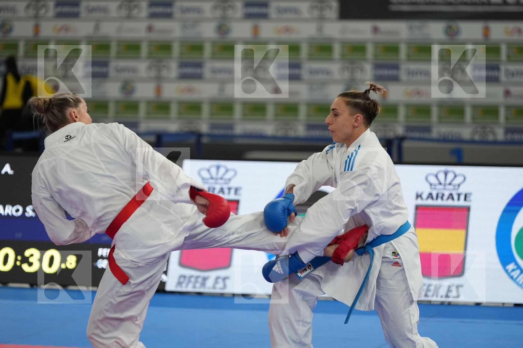 AGIER ALIZEE (FRANCE) vs SEMERARO SILVIA (ITALY) in Female Kumite -68 Kg - bronze bout