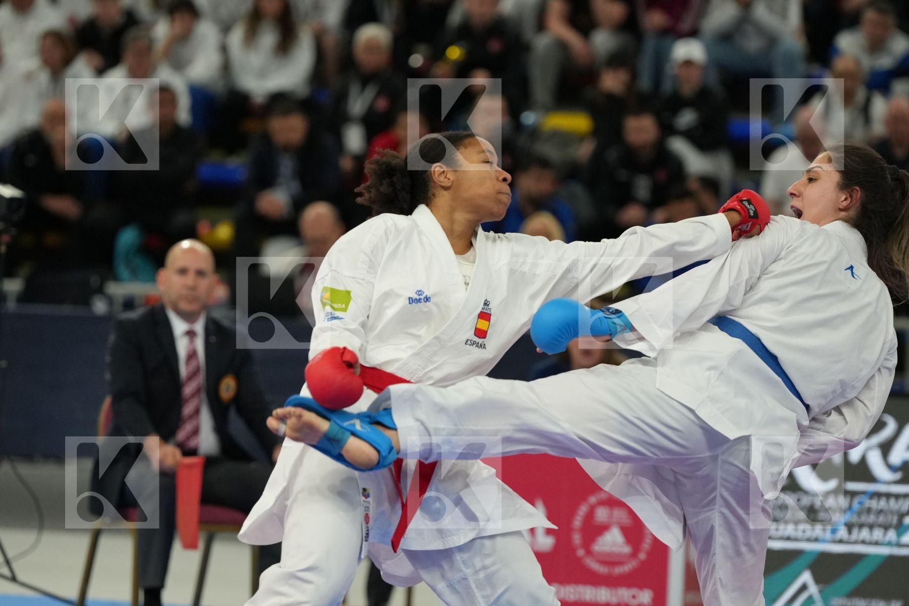NIETO MEJIAS MARIA ISABEL (SPAIN) vs ELTEMUR EDA (TURKEY) in Female Kumite -68 Kg - bronze bout