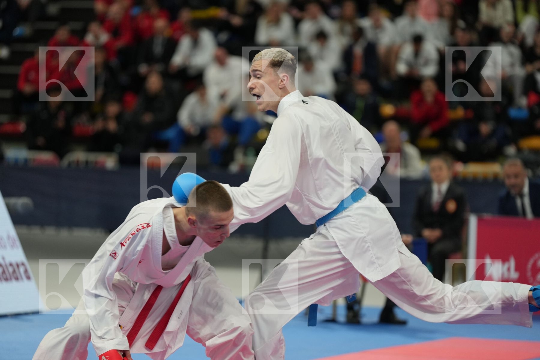 MIKULIC NEMANJA (MONTENEGRO) vs MAHAUDEN QUENTIN (BELGIUM) in Male Kumite -75 Kg - bronze bout