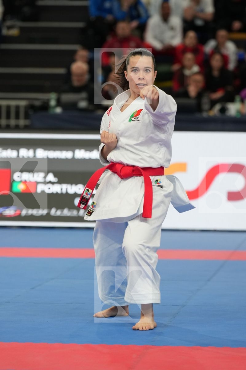 CRUZ ANA (PORTUGAL) in Female Kata - bronze bout