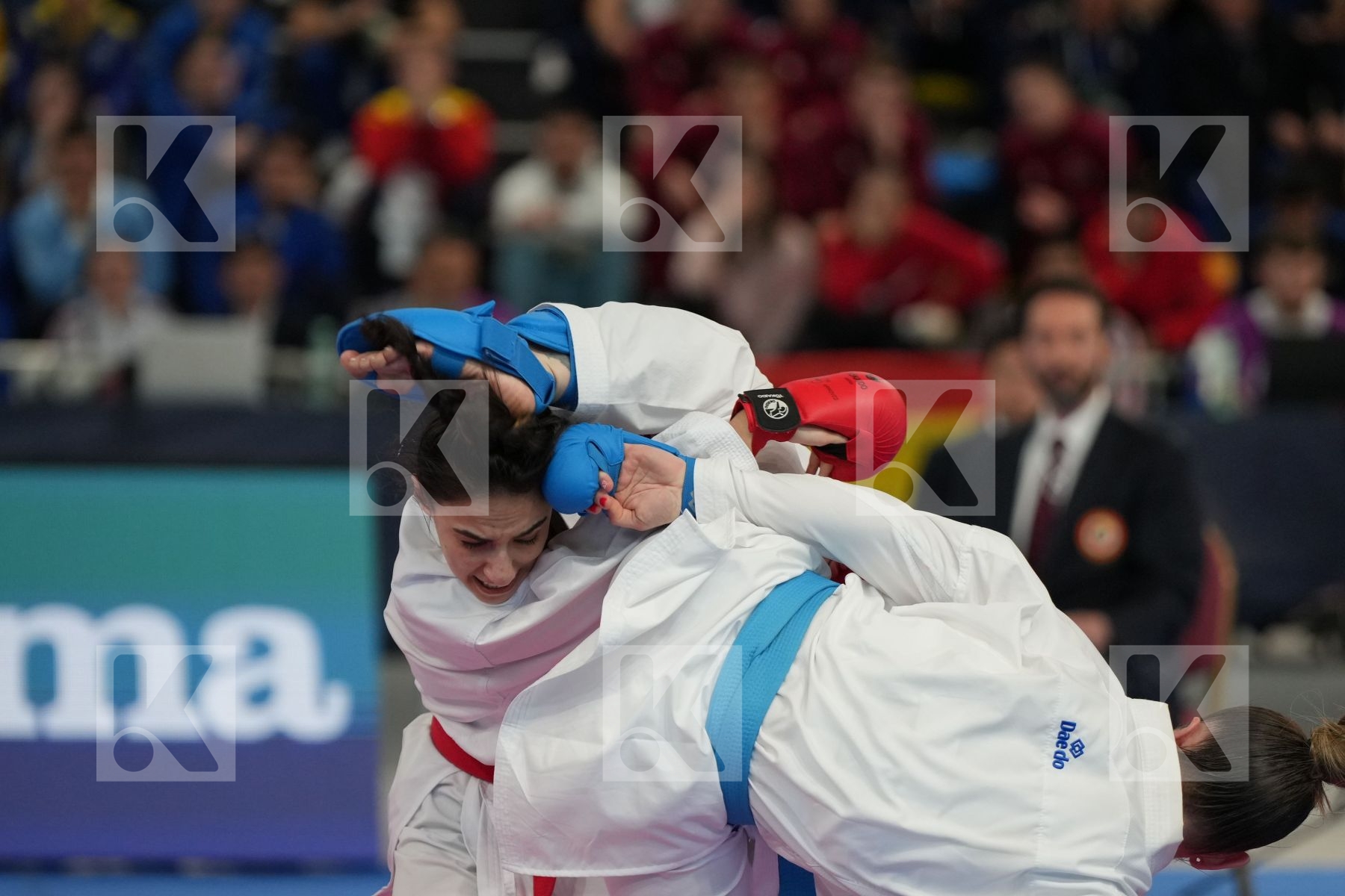 TEYMUROVA FIDAN (AZERBAIJAN) vs GOMEZ MORALES NADIA (SPAIN) in Female Kumite -50 Kg - bronze bout