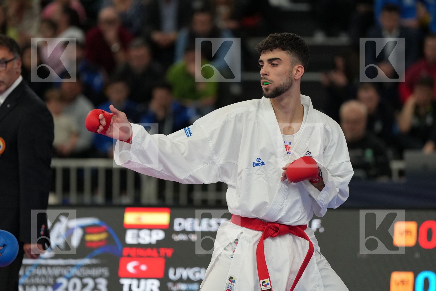 DELESTAL JIMENO FERNANDO (SPAIN) vs UYGUR BURAK (TURKEY) in Male Kumite -67 Kg - bronze bout
