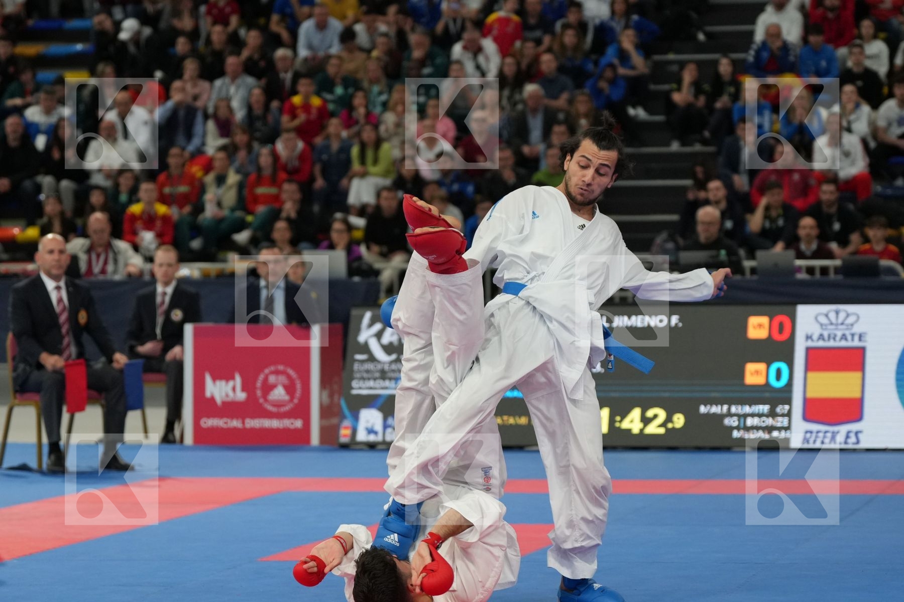 DELESTAL JIMENO FERNANDO (SPAIN) vs UYGUR BURAK (TURKEY) in Male Kumite -67 Kg - bronze bout
