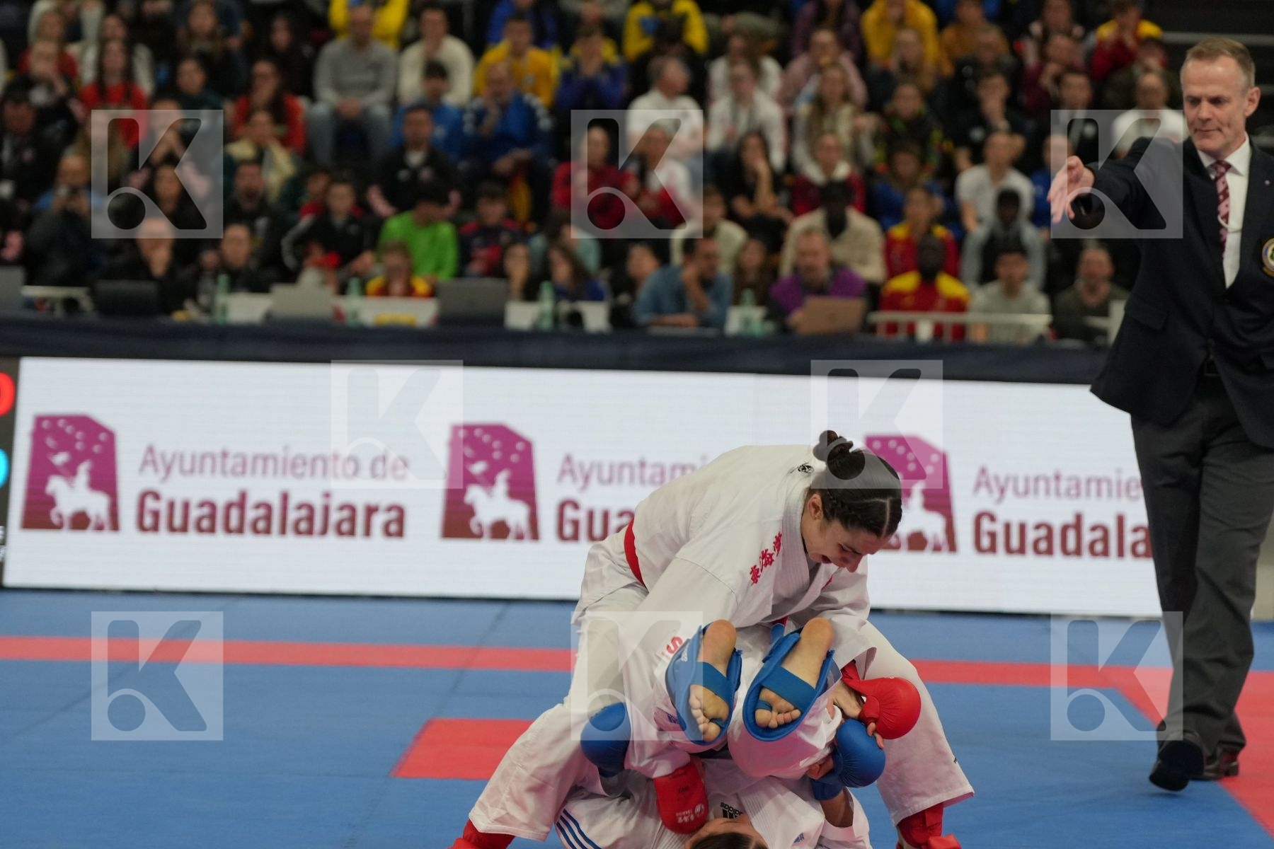 QUIRICI ELENA (SWITZERLAND) vs ZARETSKA IRYNA (AZERBAIJAN) in Female Kumite -68 Kg - Final bout