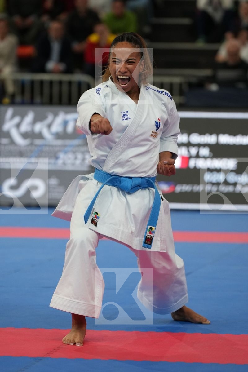 TAILY HELVETIA (FRANCE) in Female Kata - Final bout