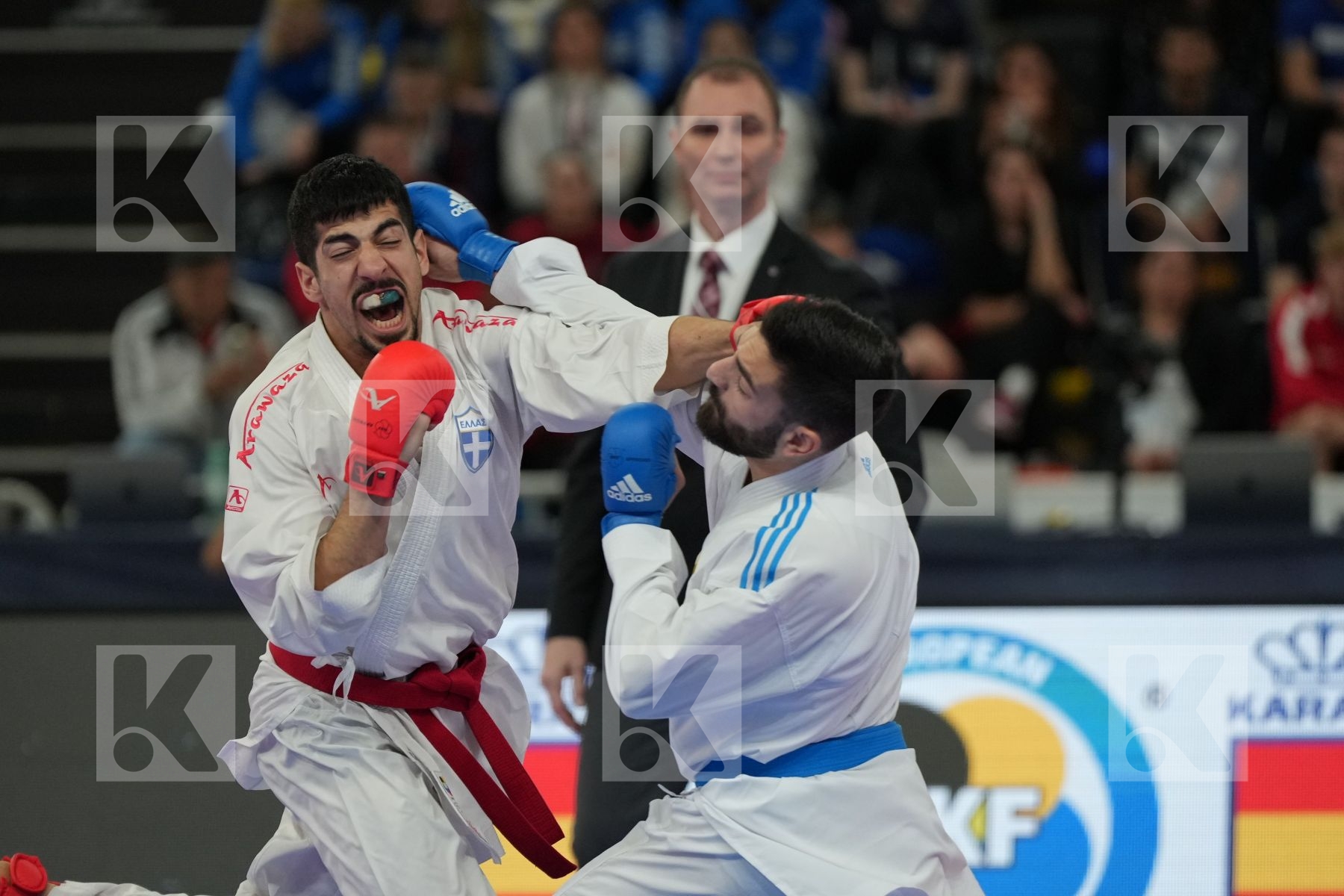 XENOS CHRISTOS-STEFANOS (GREECE) vs CRESCENZO ANGELO (ITALY) in Male Kumite -60 Kg - Final bout