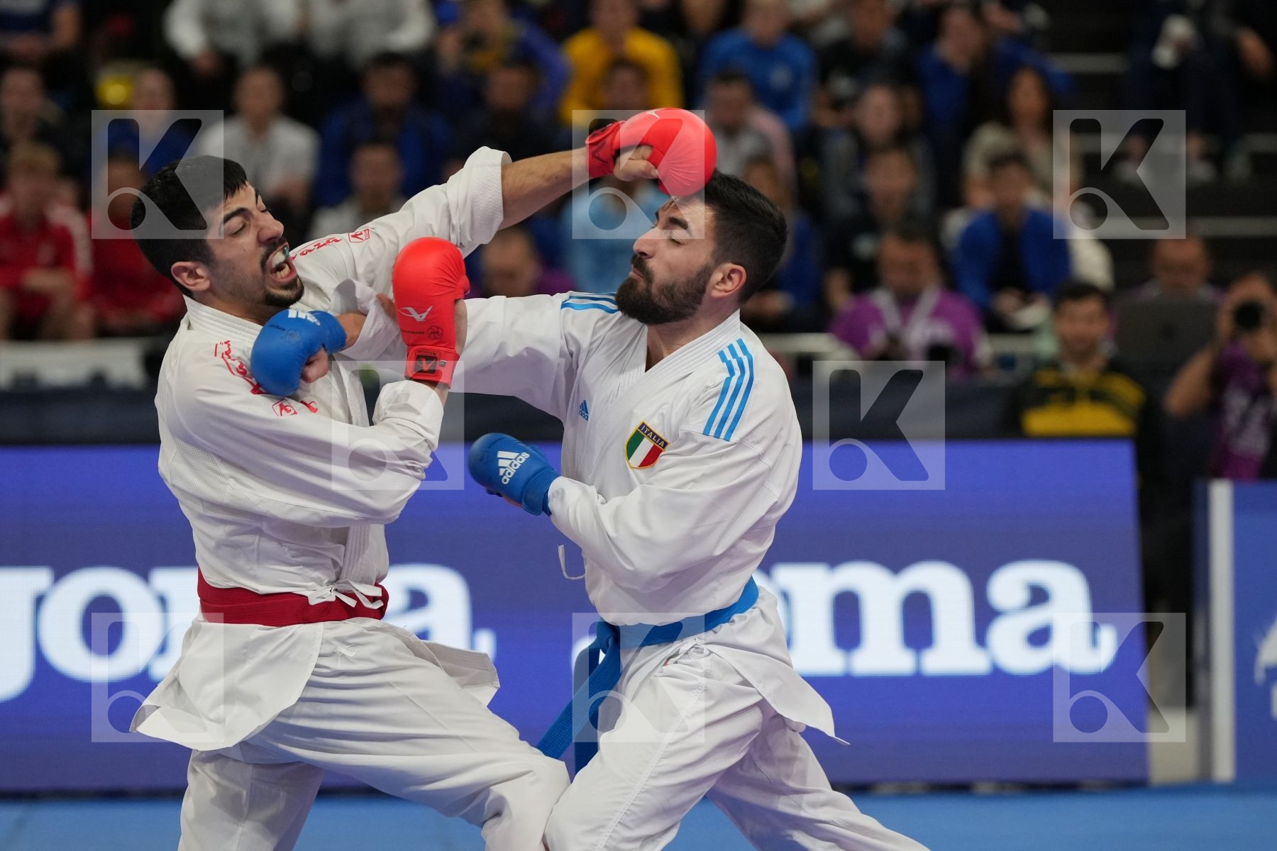 XENOS CHRISTOS-STEFANOS (GREECE) vs CRESCENZO ANGELO (ITALY) in Male Kumite -60 Kg - Final bout