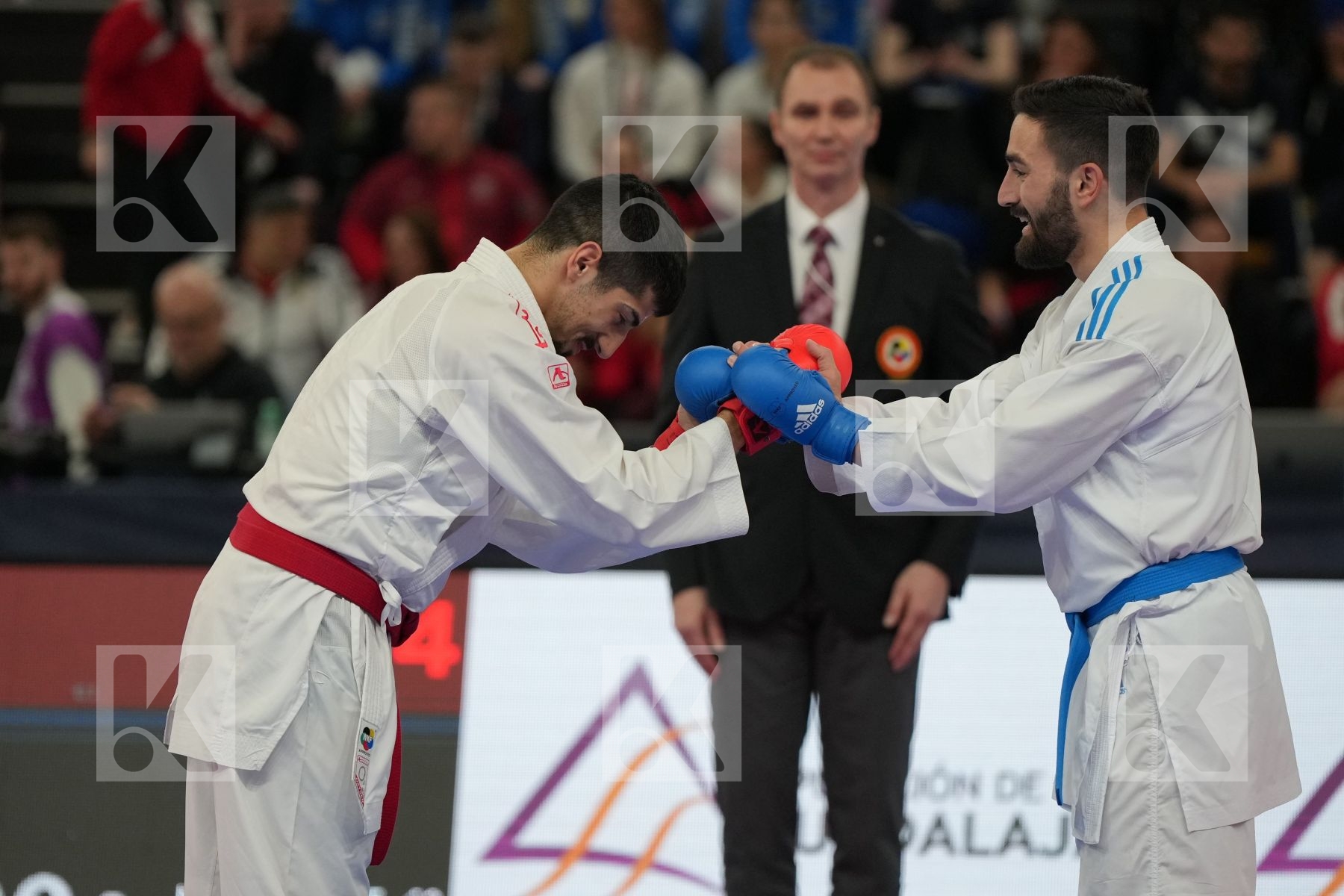 XENOS CHRISTOS-STEFANOS (GREECE) vs CRESCENZO ANGELO (ITALY) in Male Kumite -60 Kg - Final bout