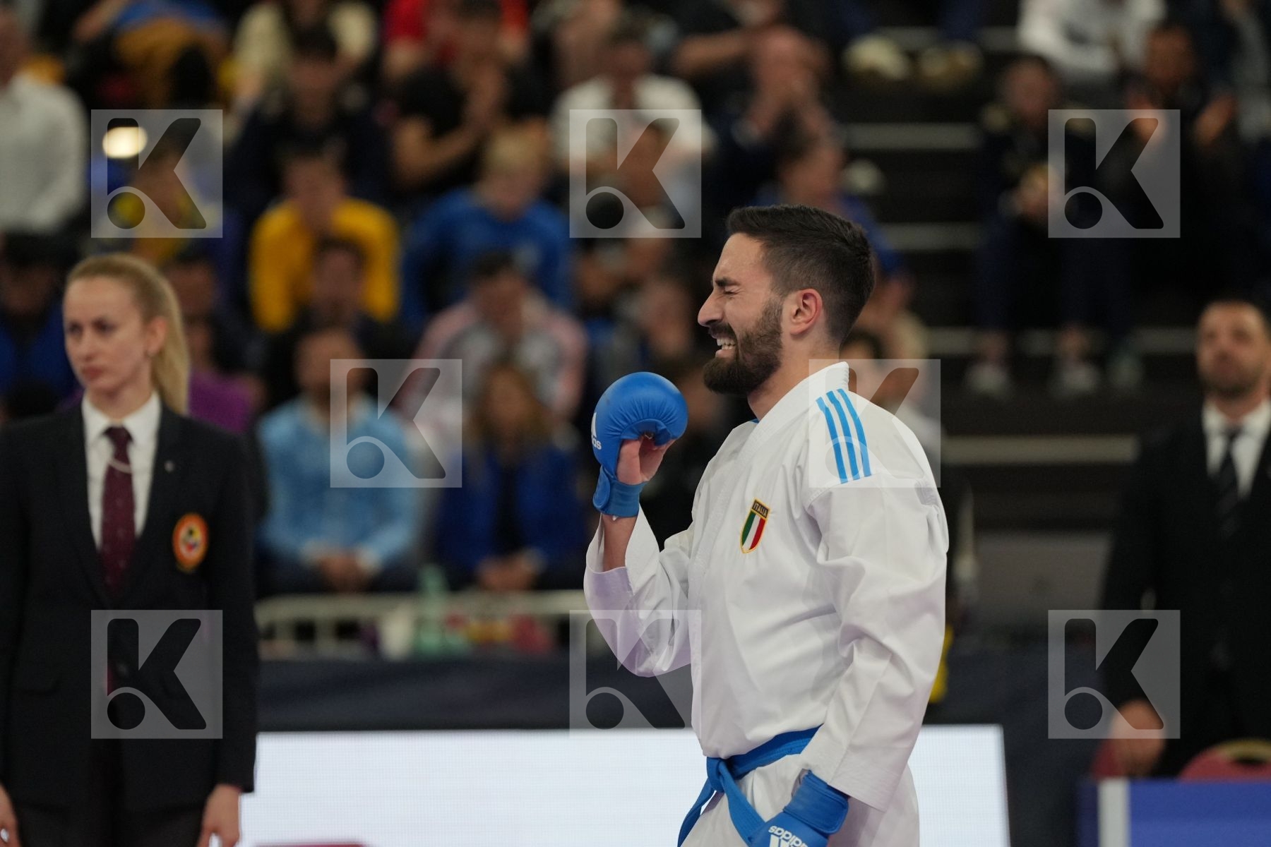 XENOS CHRISTOS-STEFANOS (GREECE) vs CRESCENZO ANGELO (ITALY) in Male Kumite -60 Kg - Final bout