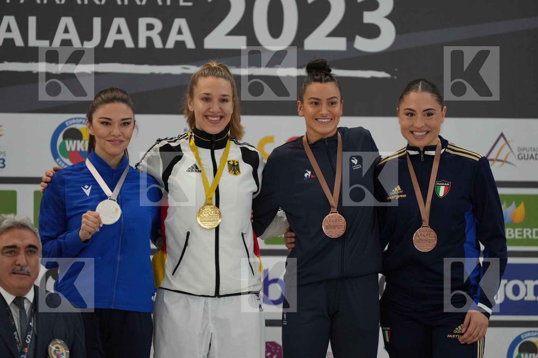Female Kumite 68+ Kg - Podium ceremony