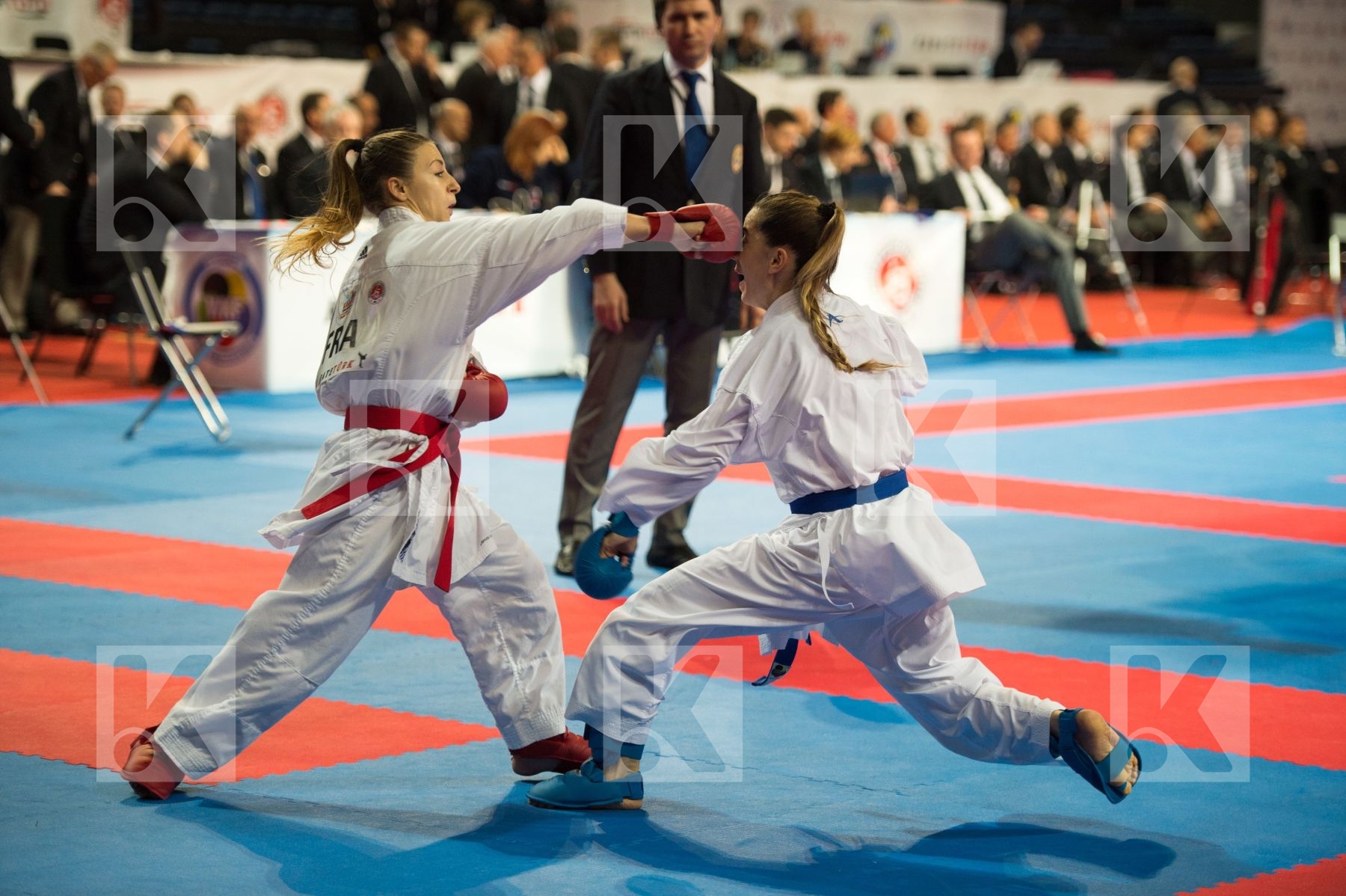-50 kg female France kumite Ozcelik Serap Recchia Alexandra top