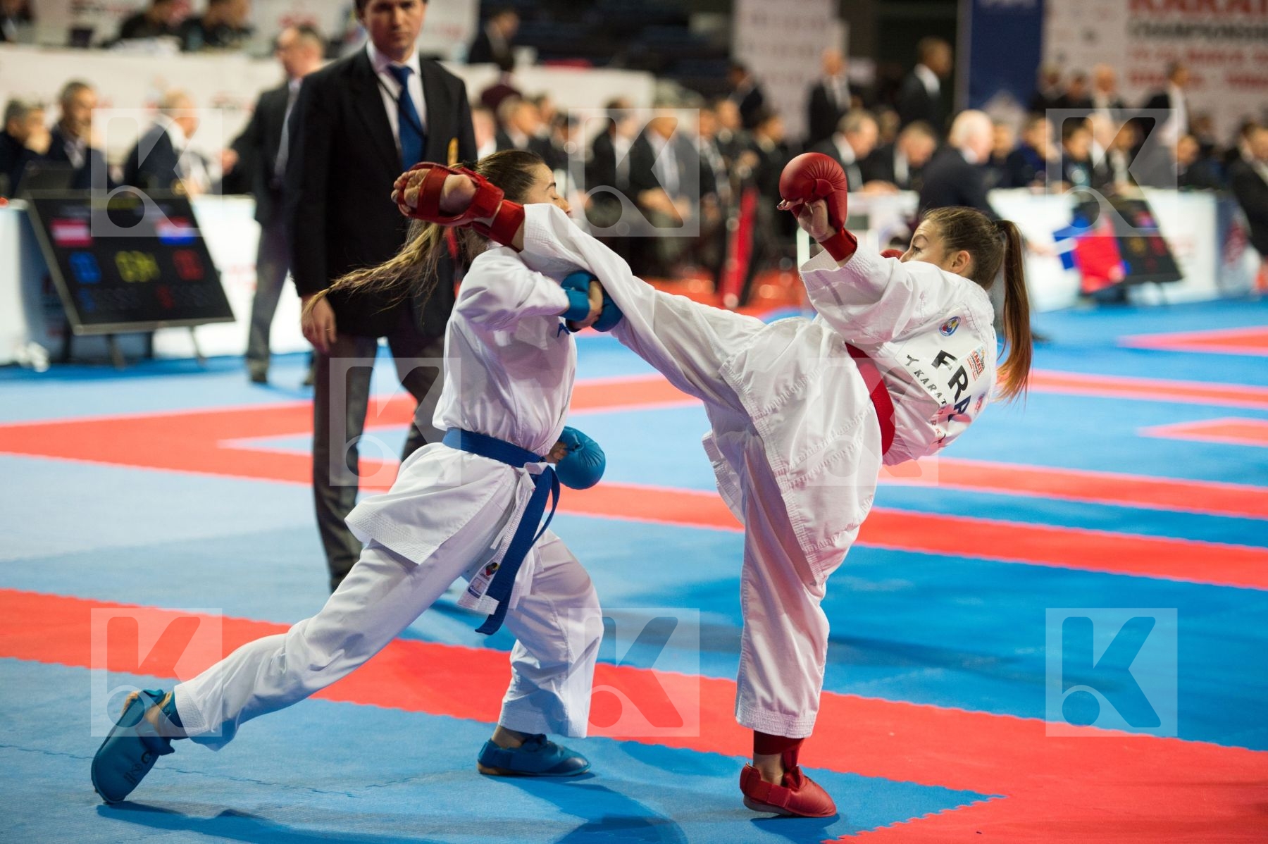 -50 kg female France kumite Ozcelik Serap Recchia Alexandra top