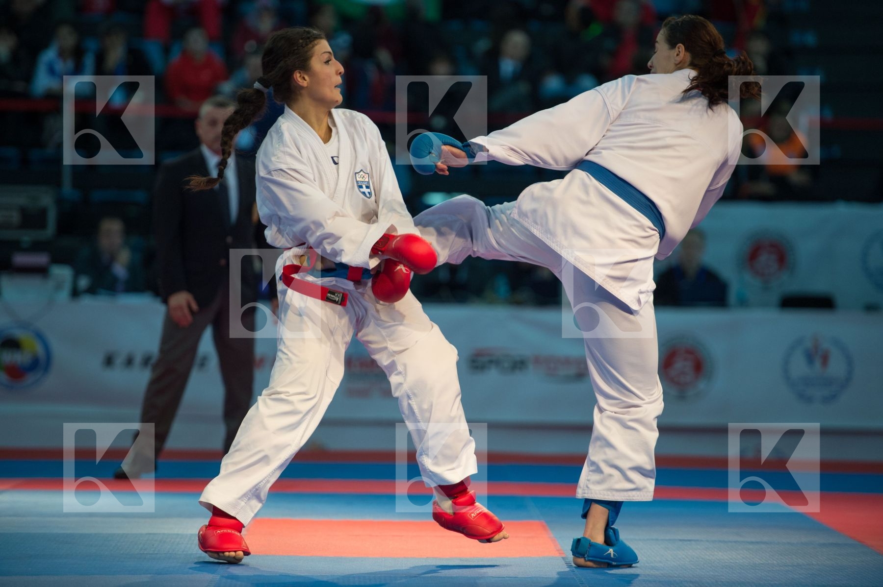 -68 kg bronze match female Greece kumite Montenegro Panetsidou V
