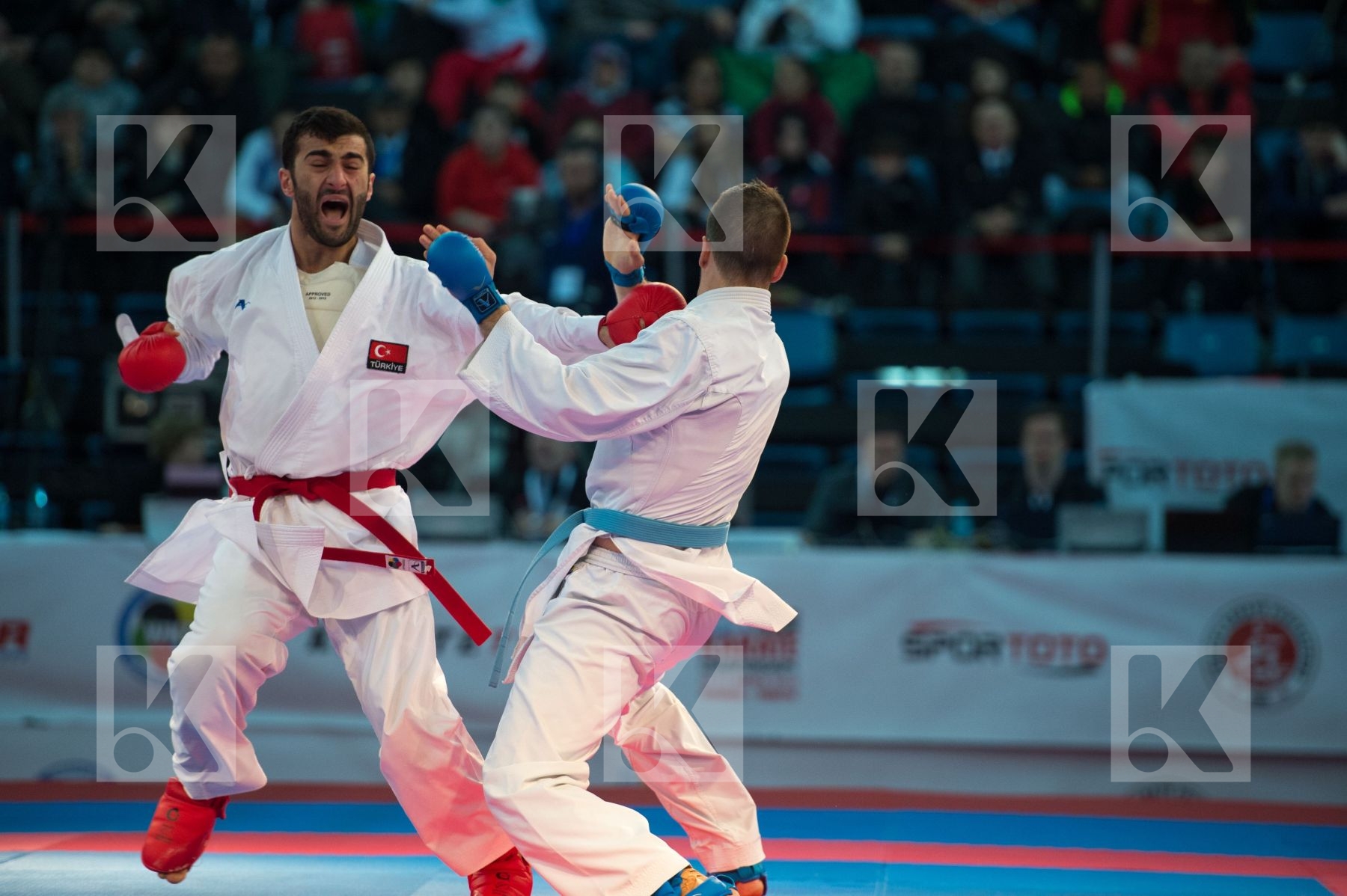 -84 kg Aktas Ugur bronze match Greece kumite male Turkey Tzanos