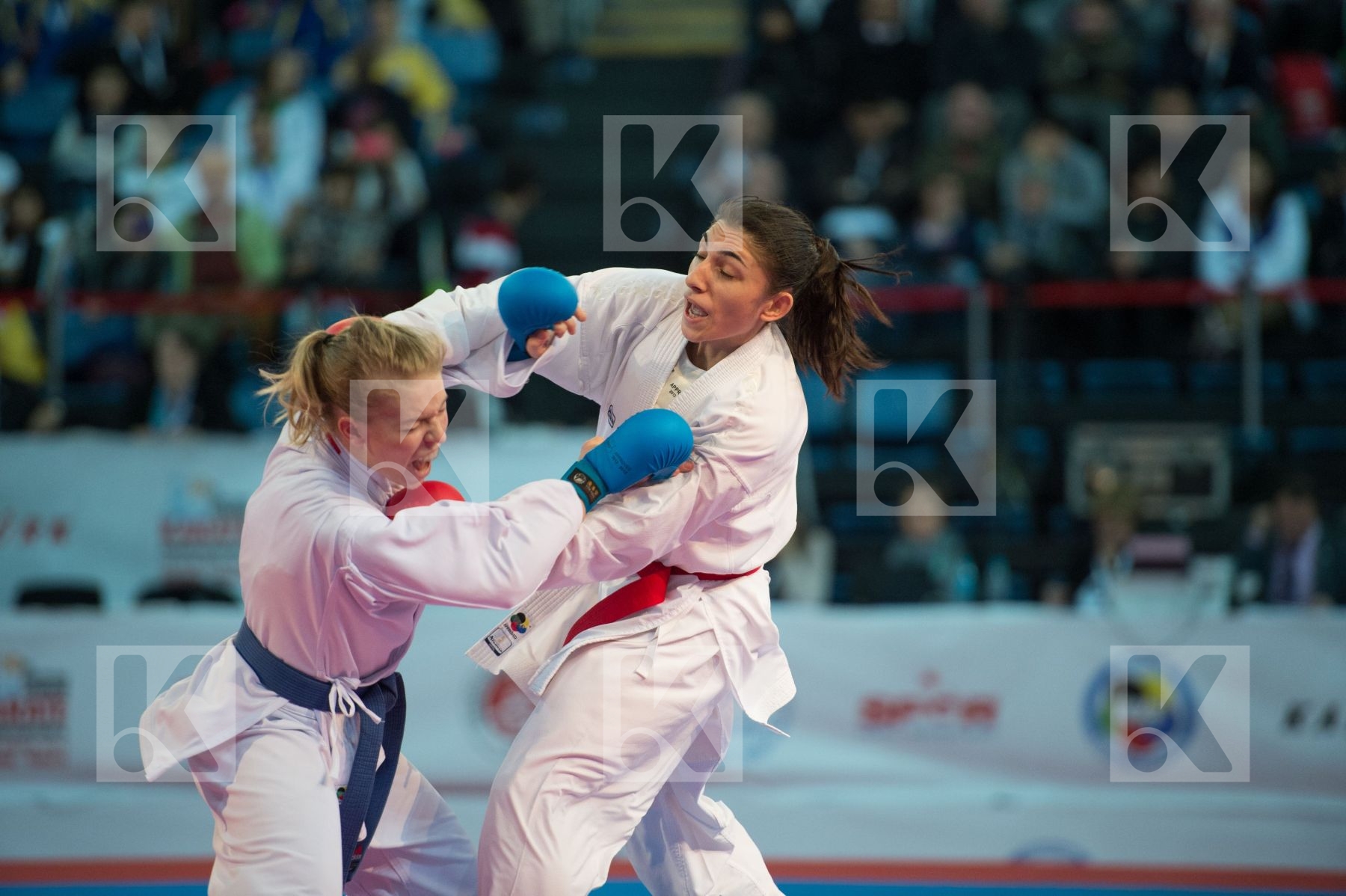-61 kg bronze match Coban Merve female kumite Slovakia Suchankov