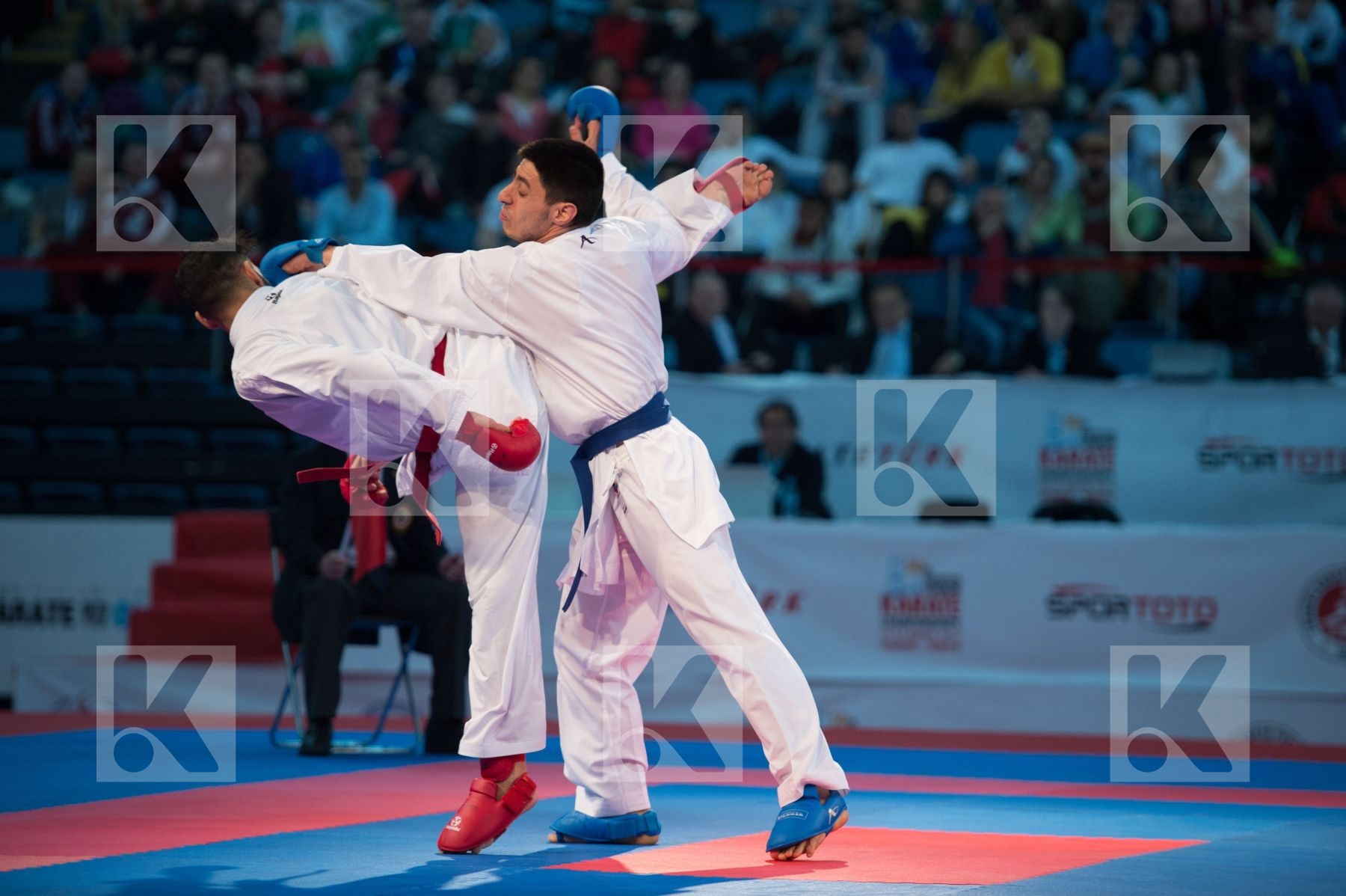 -75 kg bronze match Busa Luigi Eltemur Erman finals Italy kumite