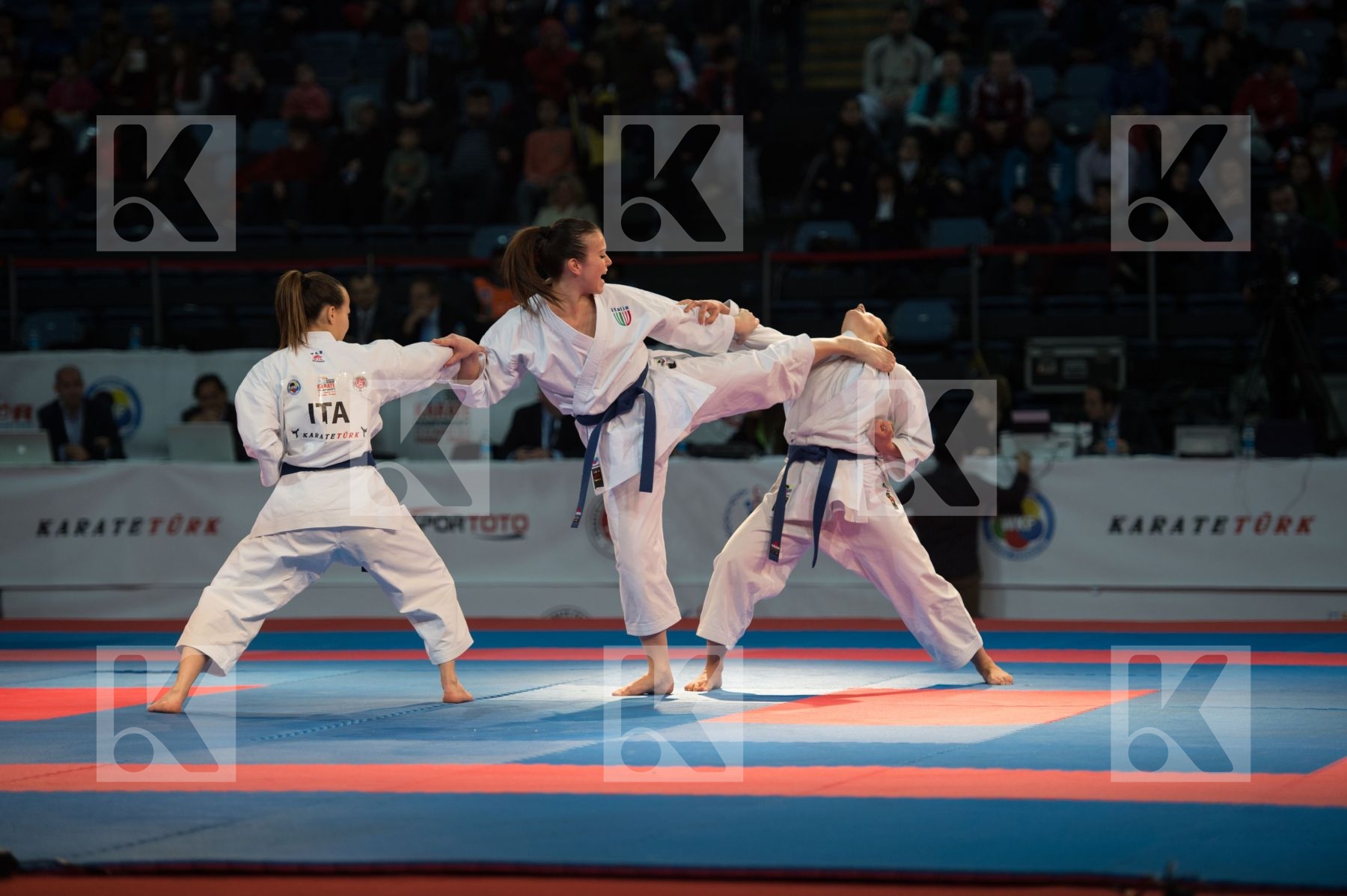 bronze match female finals Italy kata team