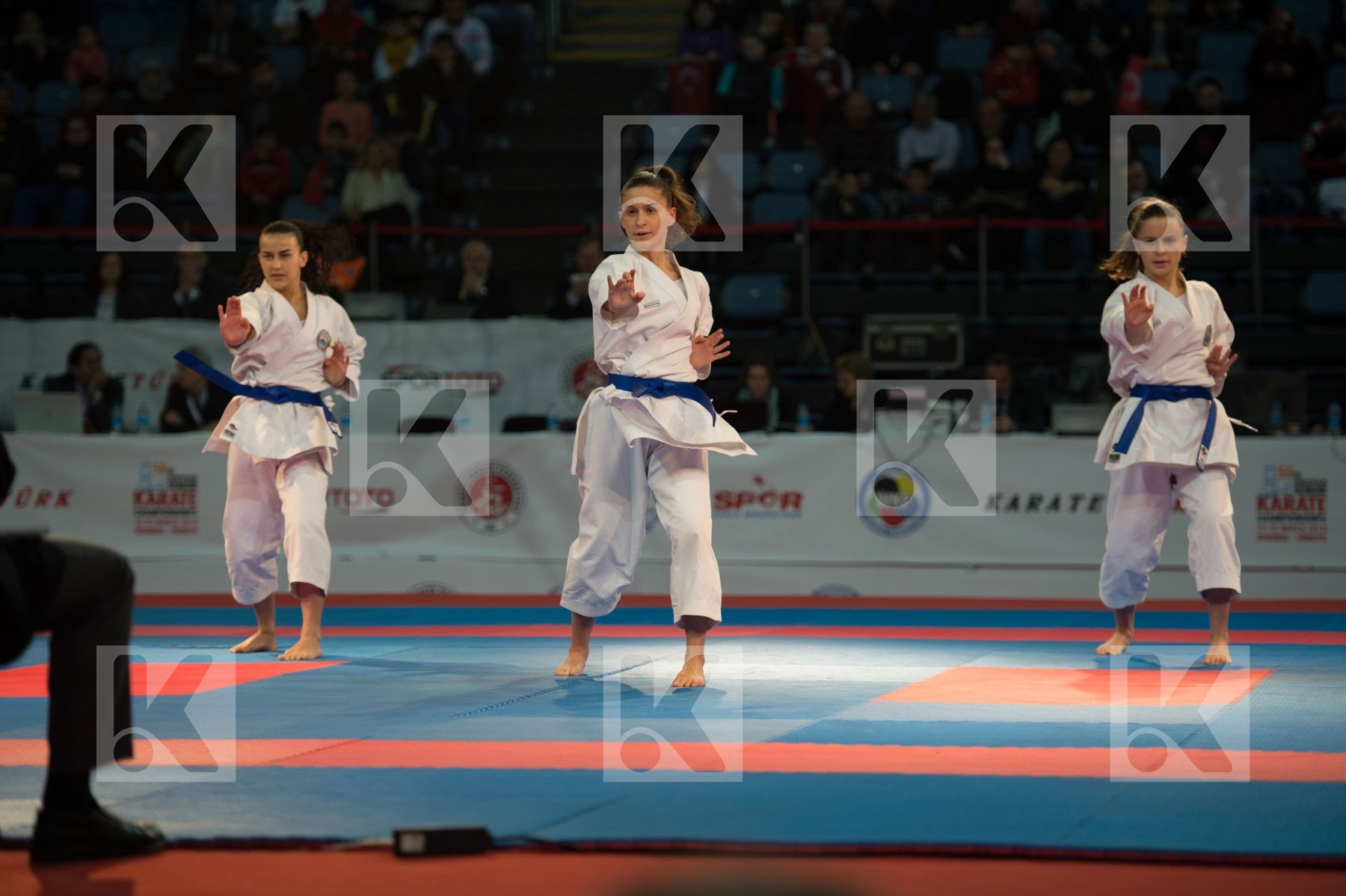 bronze match female finals Fyr Of Macedonia kata team
