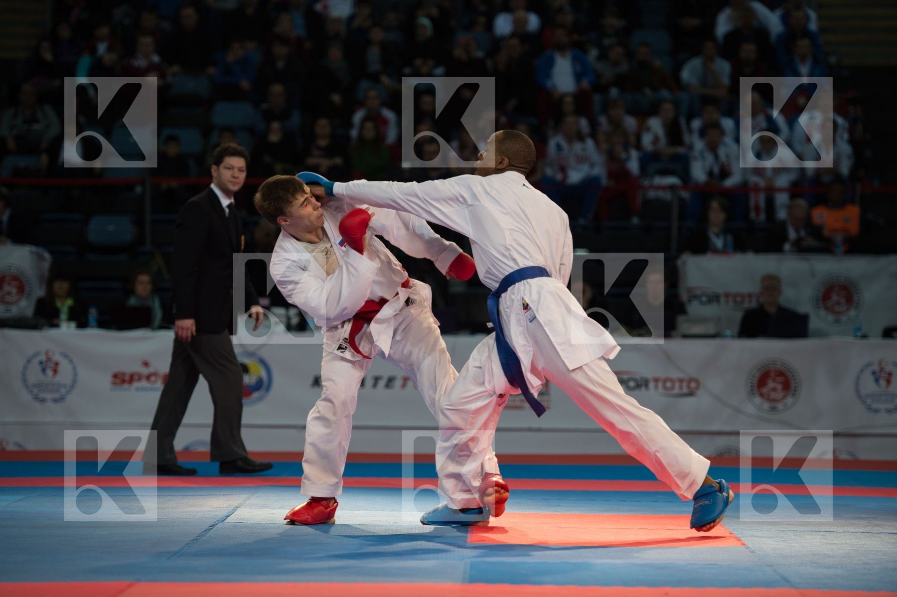 bronze match finals kumite male Netherlands Russian Federation t