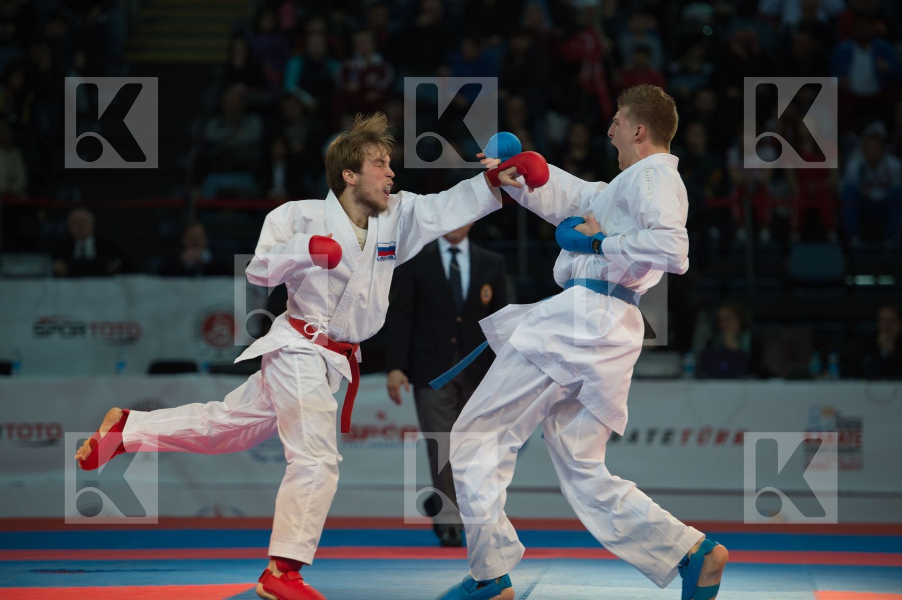 bronze match finals kumite male Netherlands Russian Federation t