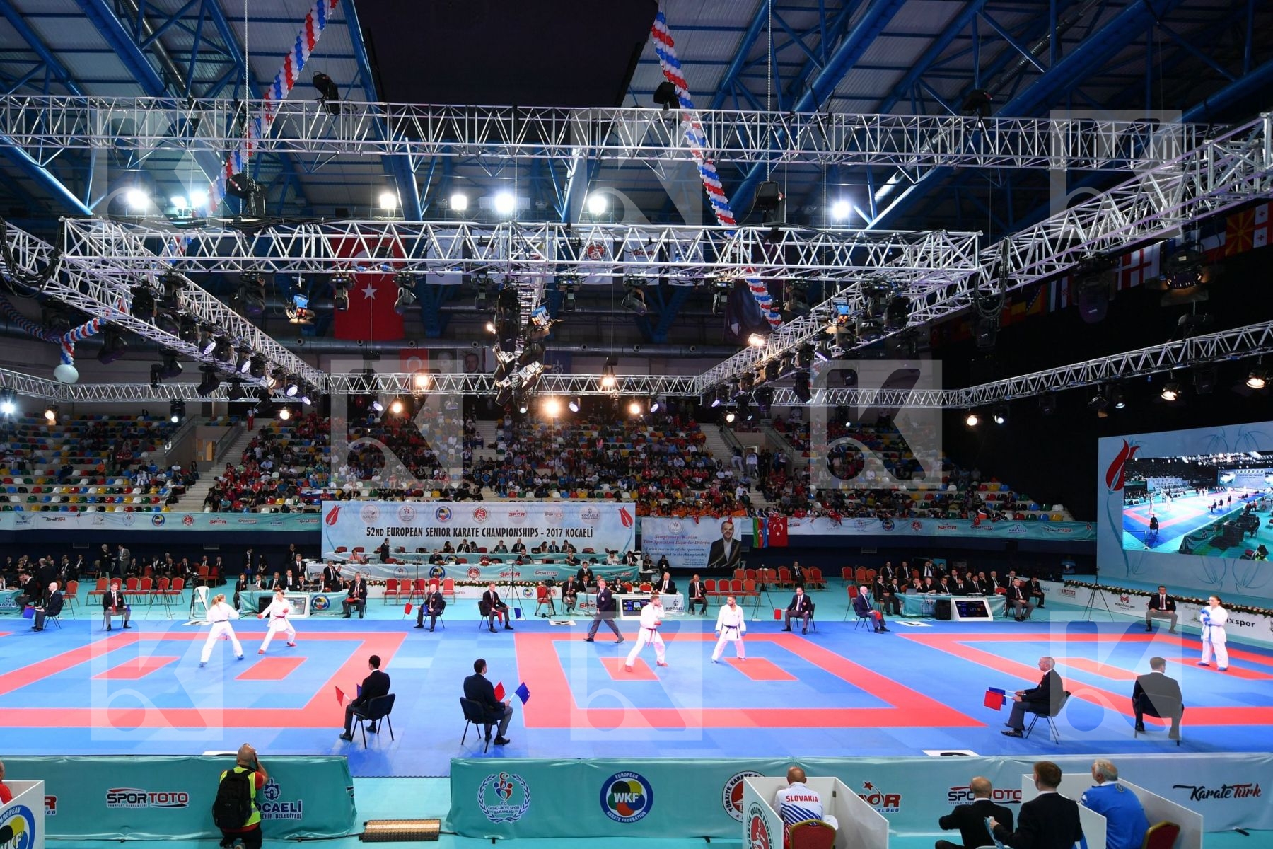 arena inside interior public