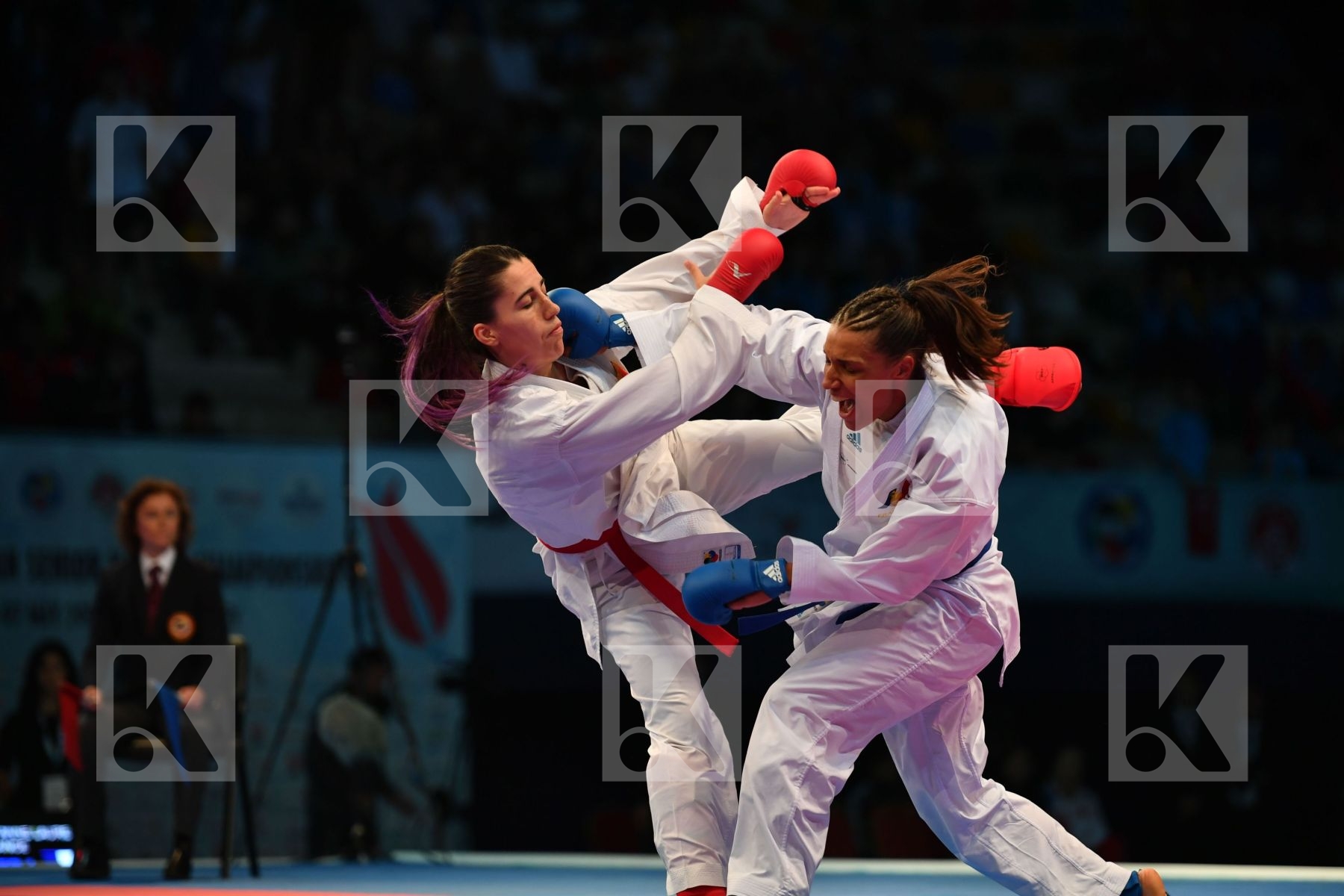 Female kumite 68+ kg Florentin Anne laure France Hocaoglu Meltem