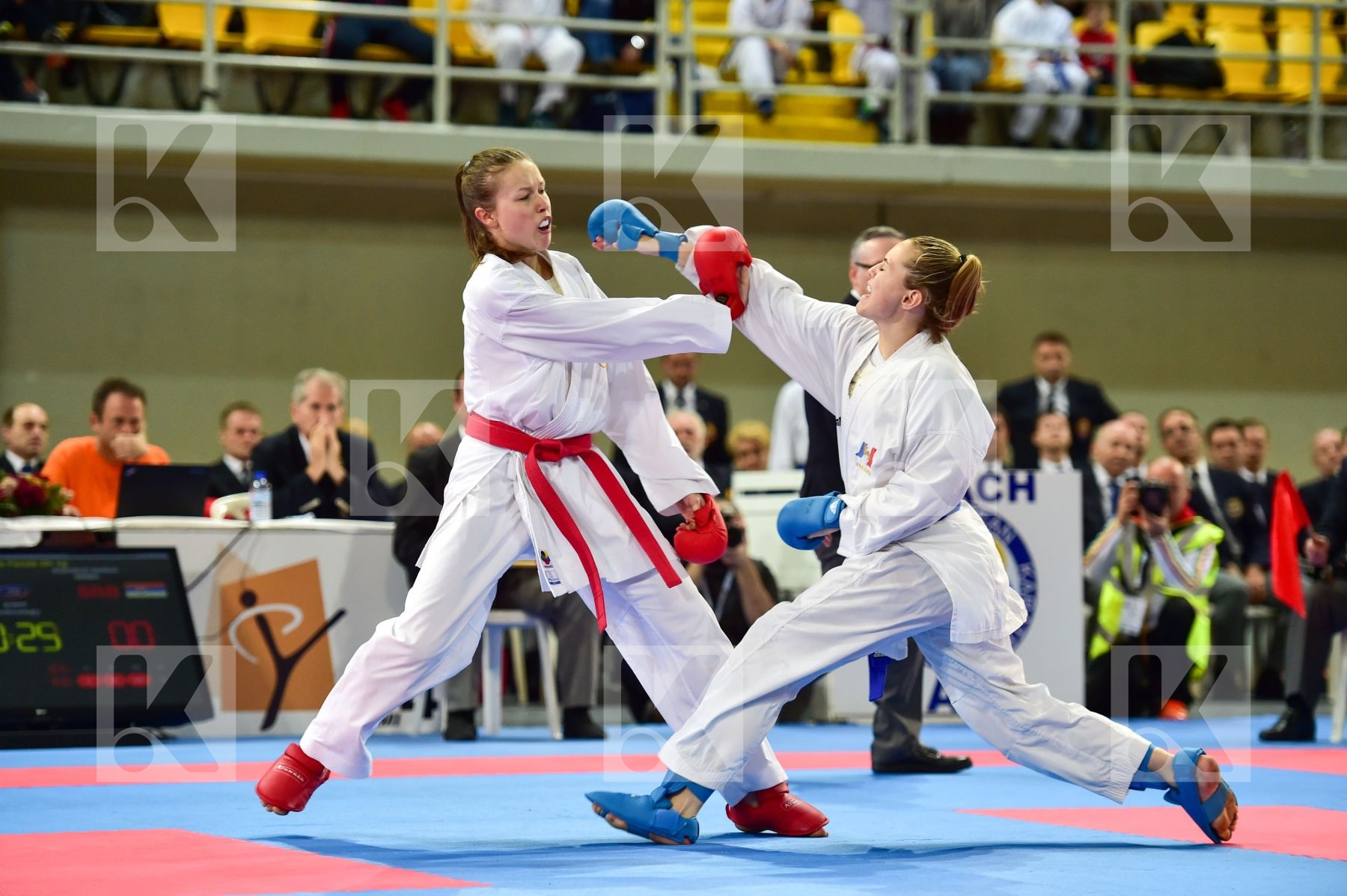 +59 Kg Avazeri Lea Female France Junior Kumite Radicevic Marina