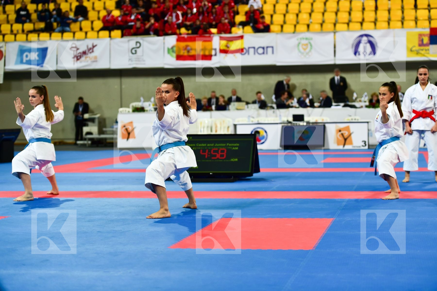Cadets et Juniors DaeDo Female Kata Spain team